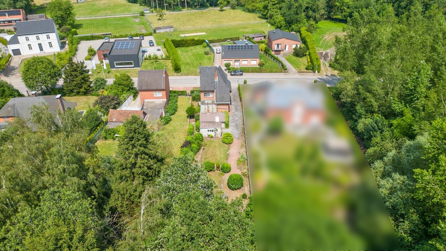 Zeer verzorgde woning met 3 slaapkamers omringd door groen foto 18