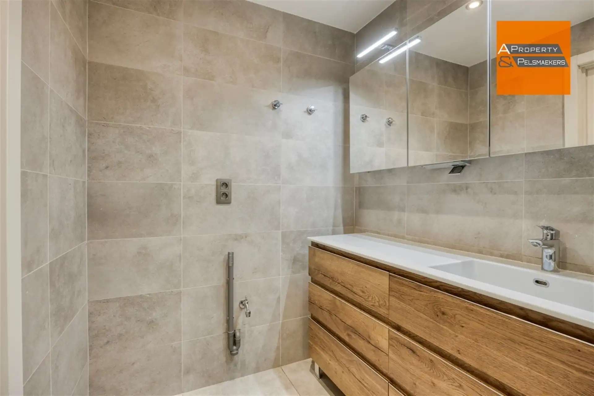 Gerenoveerd 2 slaapkamer appartement in het centrum van Diegem met EPC A foto 15