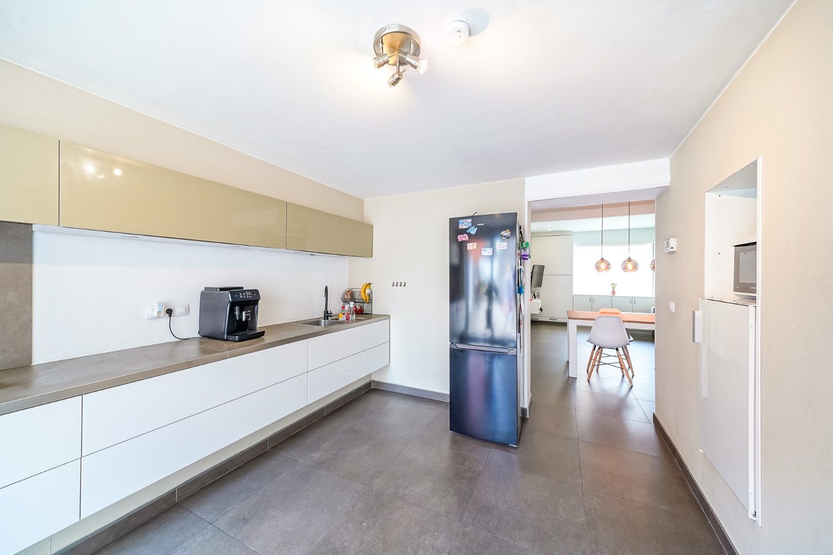 Instapklare rijwoning met 3 slaapkamers in centrum Oudenburg foto 7