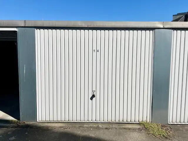 CENTRUM GENT, RUIME AFGESLOTEN GARAGE foto 3