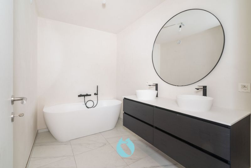 Luxueus 3-slaapkamer appartement te koop met terras van 40m² foto 9