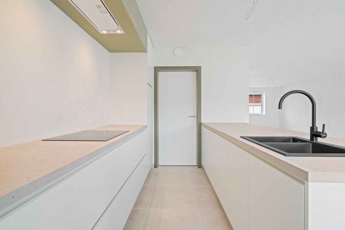 Laatste halfopen nieuwbouwwoning in Sint-Lievens-Houtem foto 6