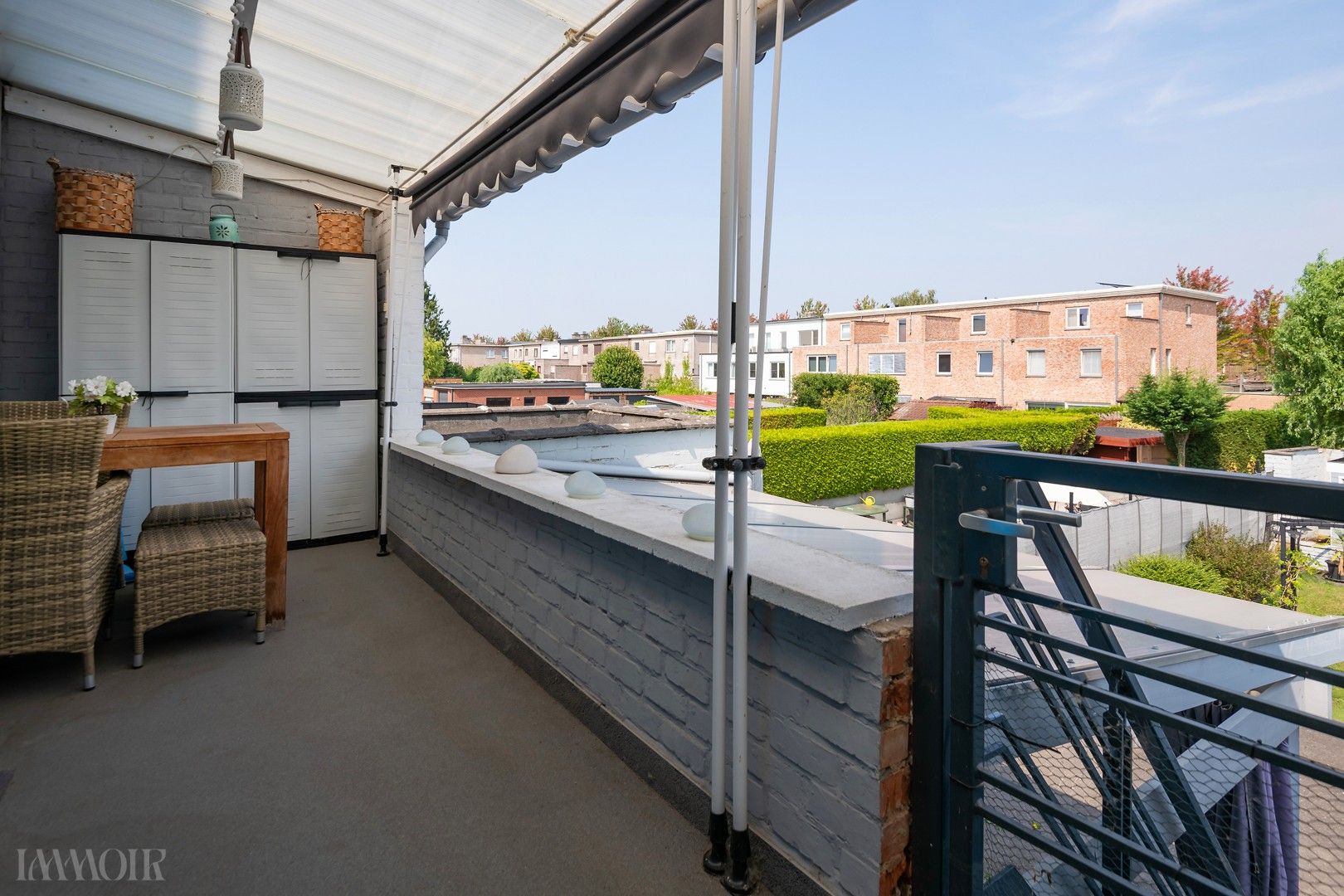 Charmante bel-etage met tuin en oprit nabij centrum Aartselaar. foto 13