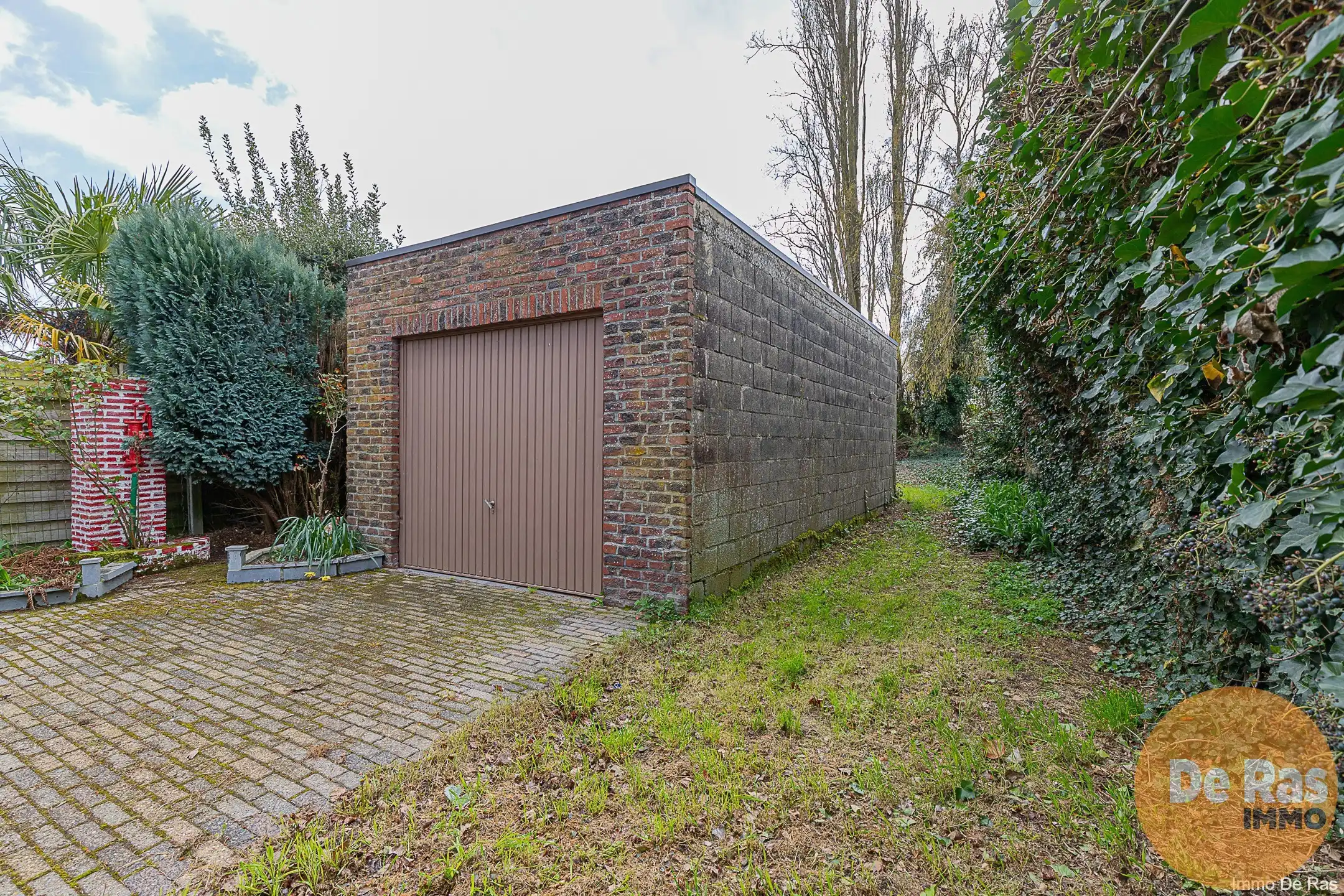 LIEDEKERKE Solide HOB op toplocatie met 3 slp/tuin en garage foto 23