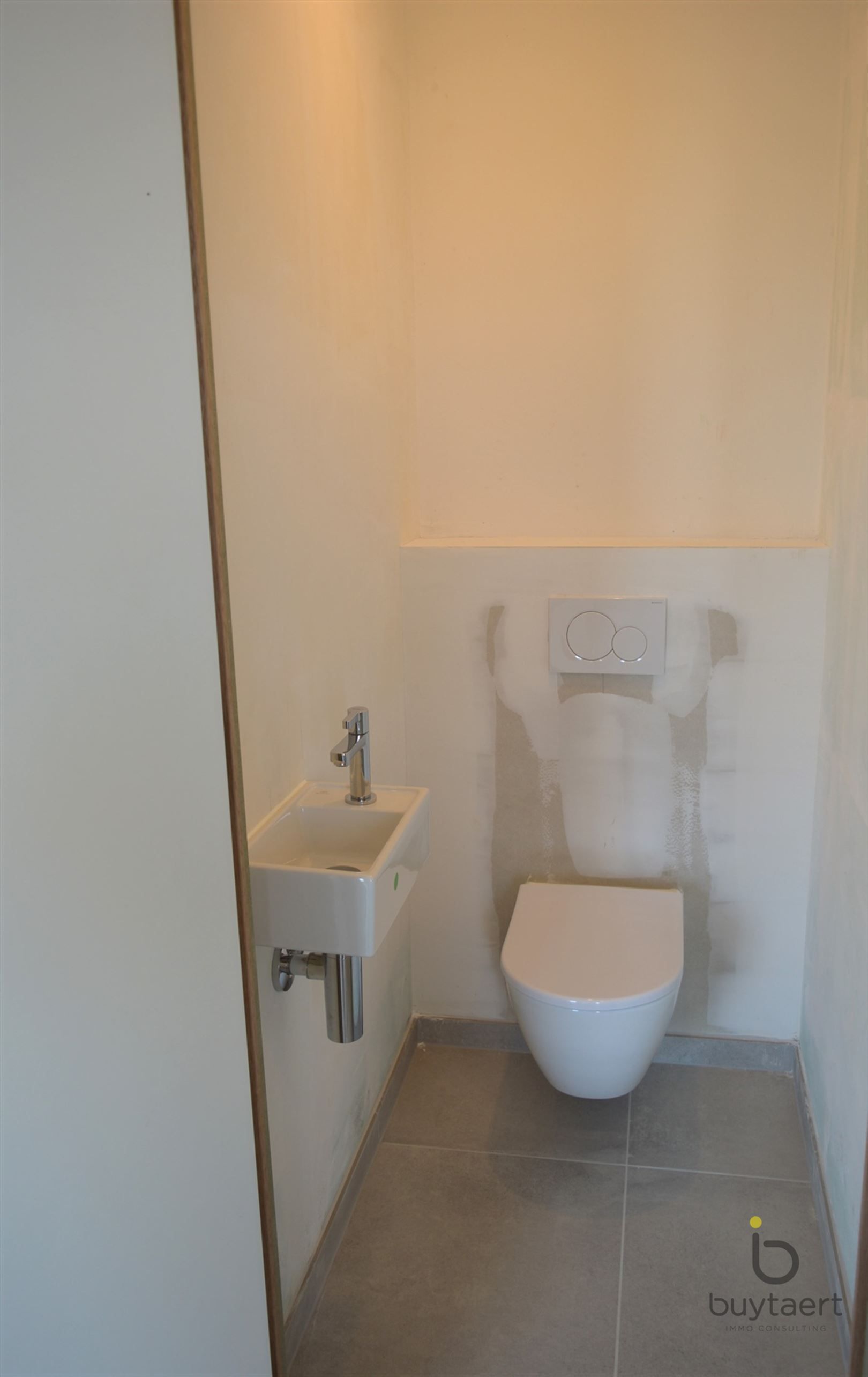 Nieuwbouw  1 slaapkamer appartement te Zoersel foto 9