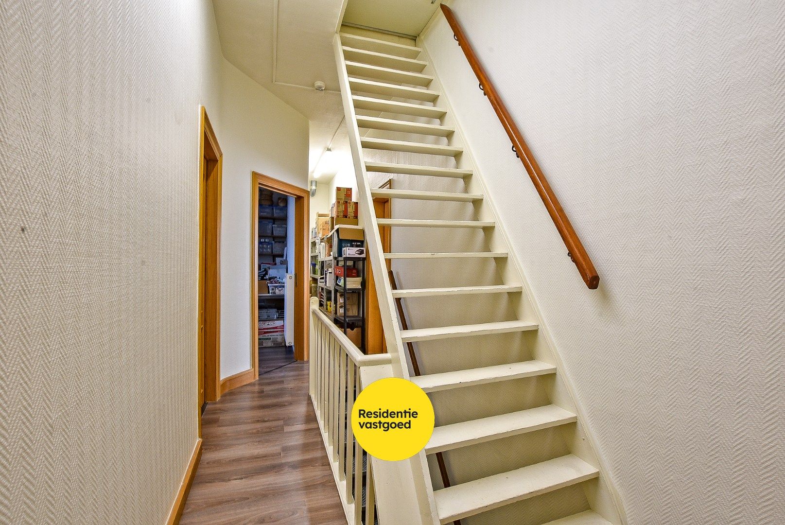 Restaurant 'De Haven' volledig gebouw met mogelijheden vlakbij de kaai gelegen op 313 m². foto 15