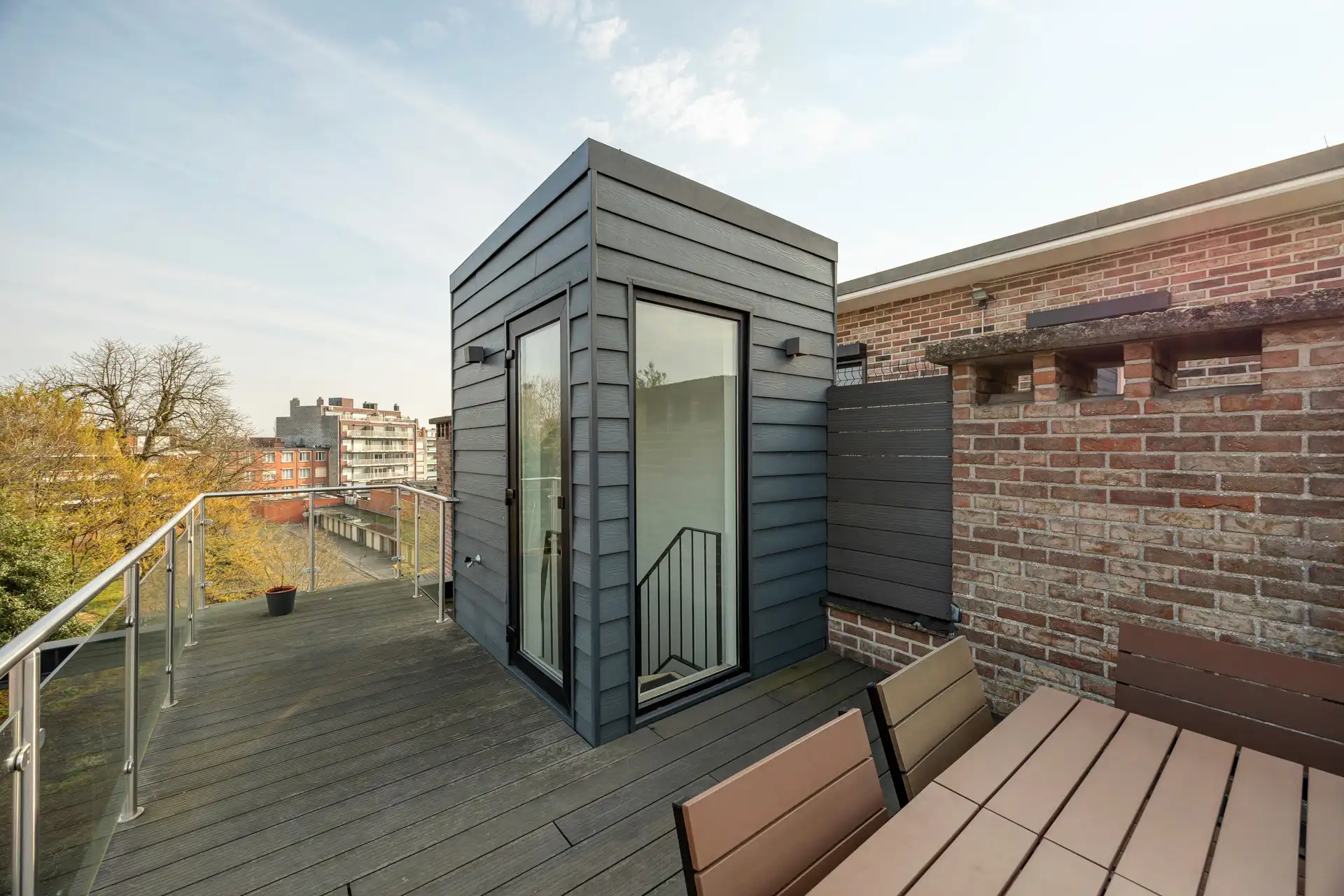 Prachtig gerenoveerd appartement met uniek dakterras! foto 11