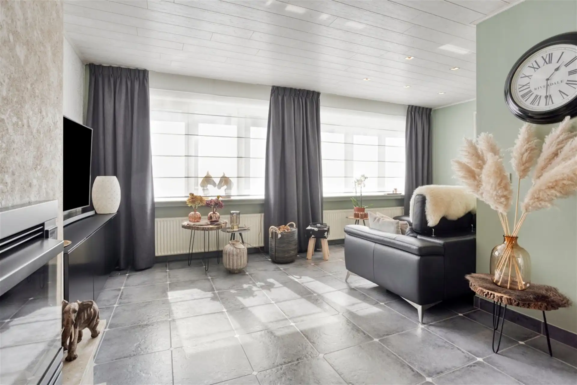 Gezinswoning met 3 slaapkamers, tuin en garage in rustige straat foto 5