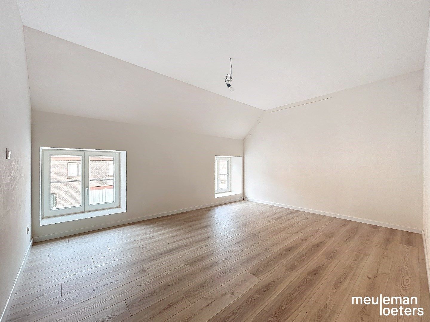 Prachtige nieuwbouw woning in centrum  foto 9