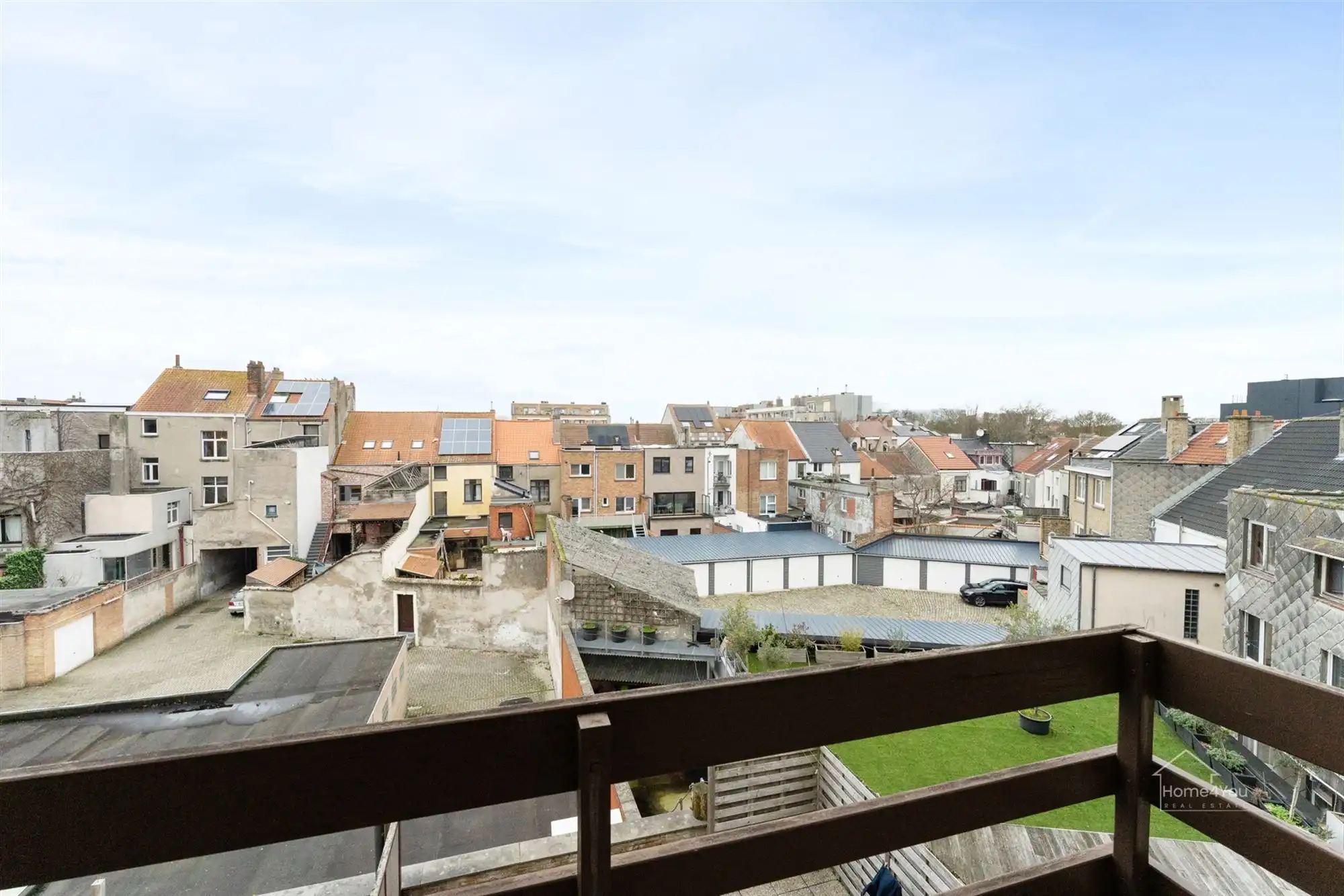 Lichtrijk instapklaar hoekappartement 2 slaapkamers foto 15