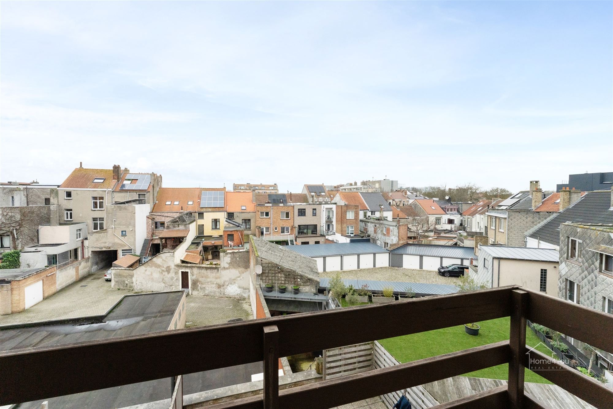 Lichtrijk instapklaar hoekappartement 2 slaapkamers foto 15