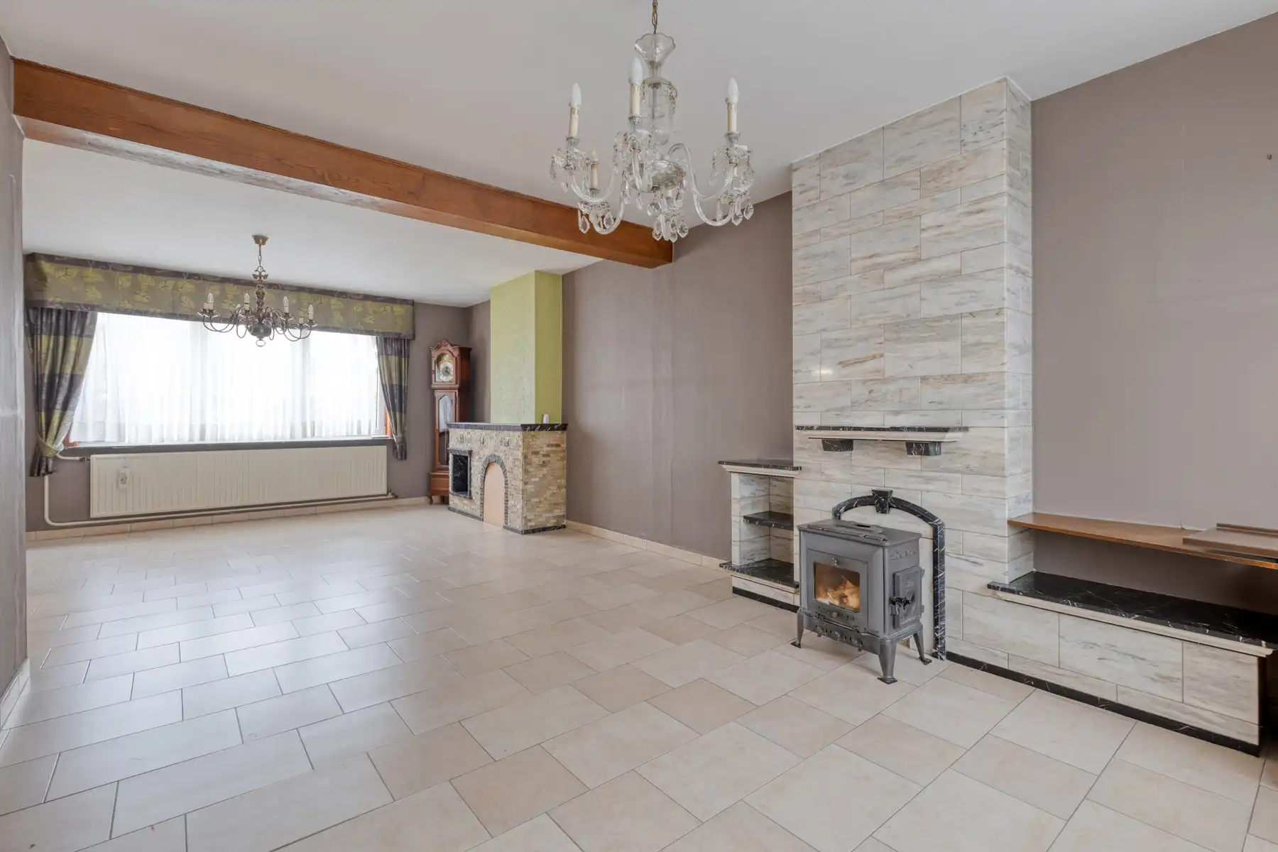 Solide woning met 4 slaapkamers, garage en tuin! foto 3