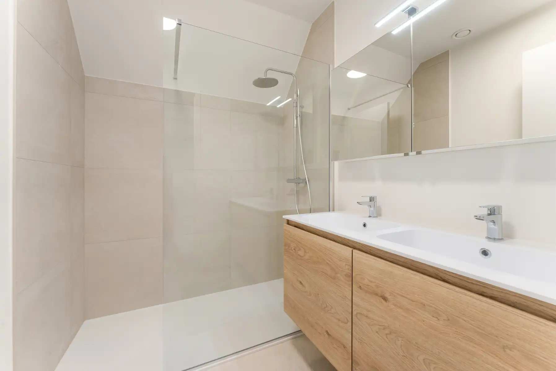 Appartement te koop foto 4