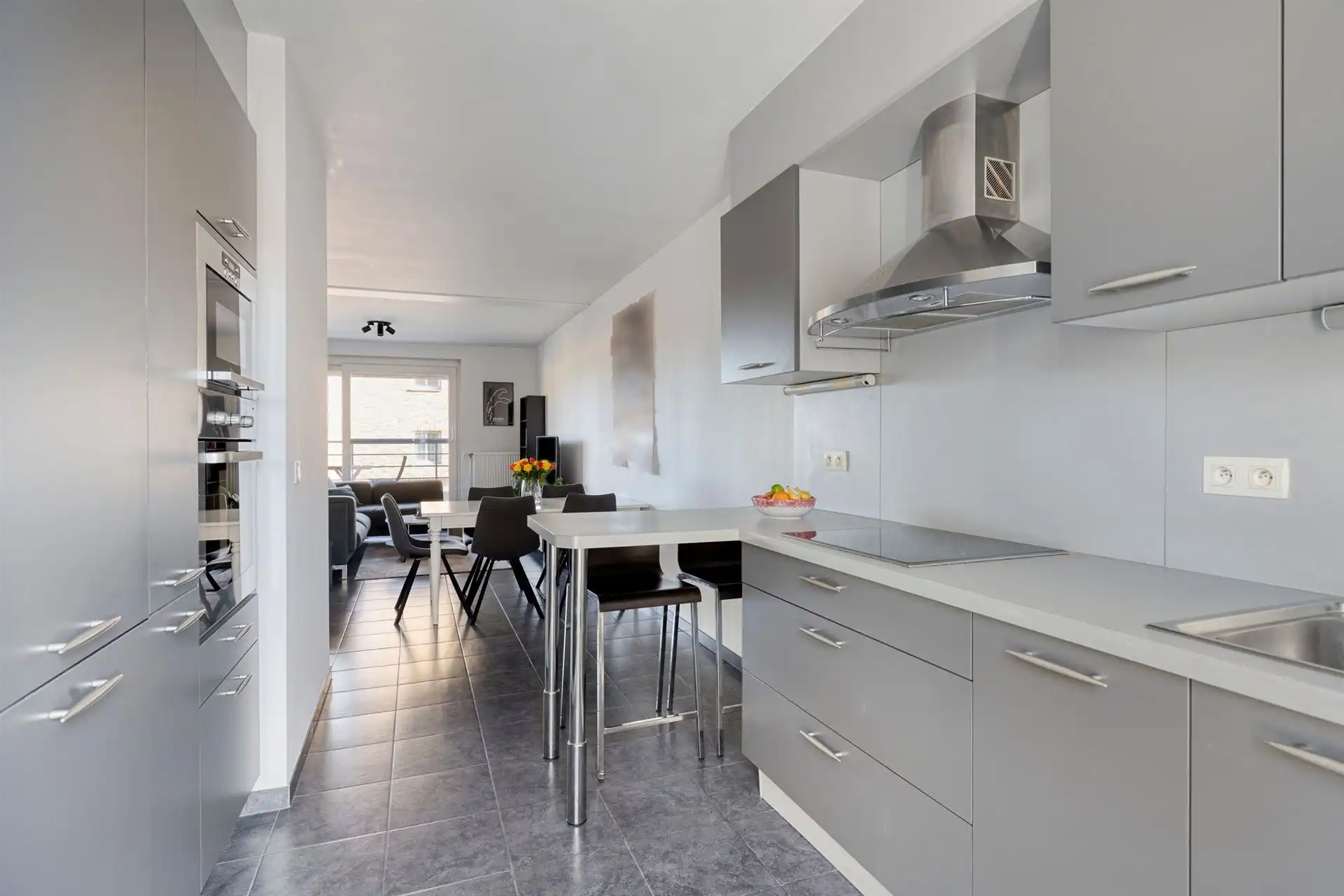 Prachtig duplex-appartement met 2 ruime slaapkamers foto 8