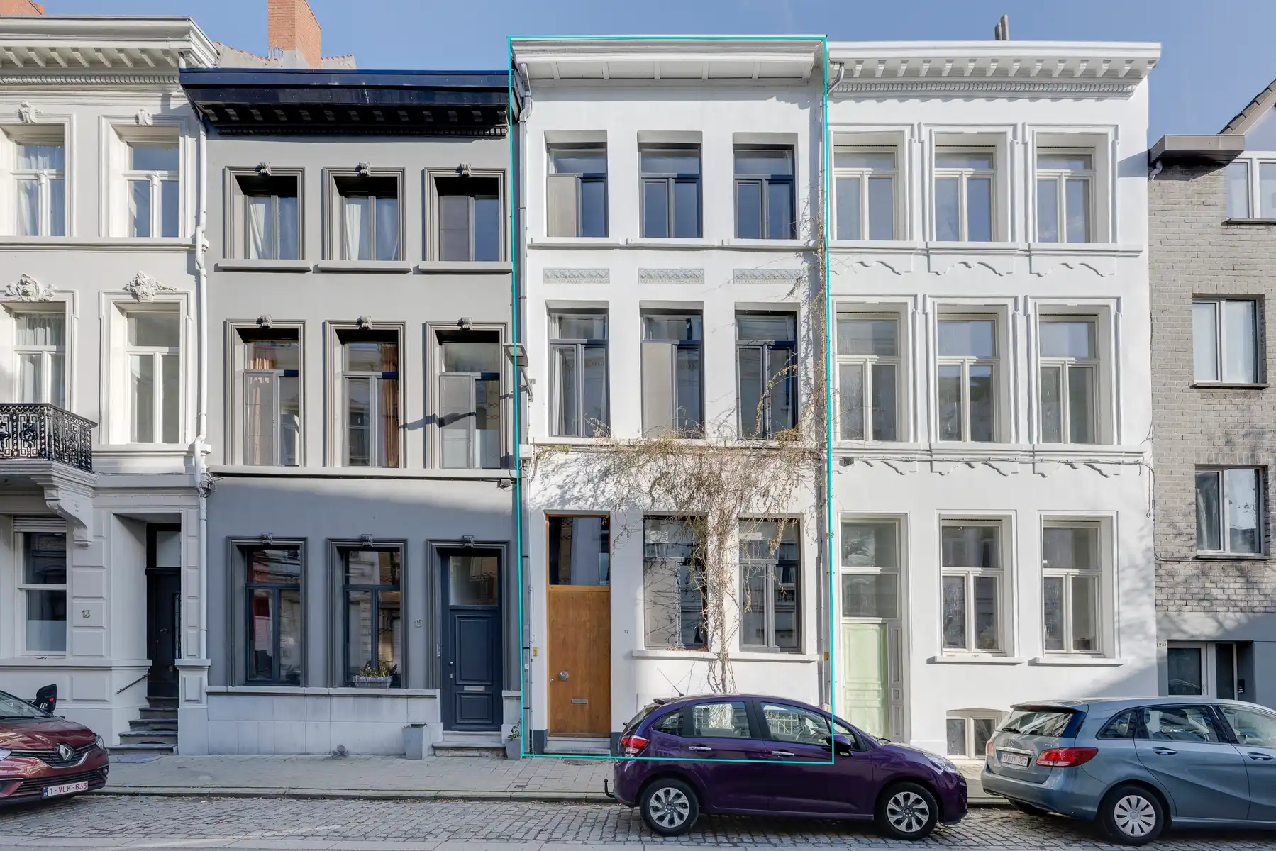 Karaktervol burgerhuis op toplocatie foto 2