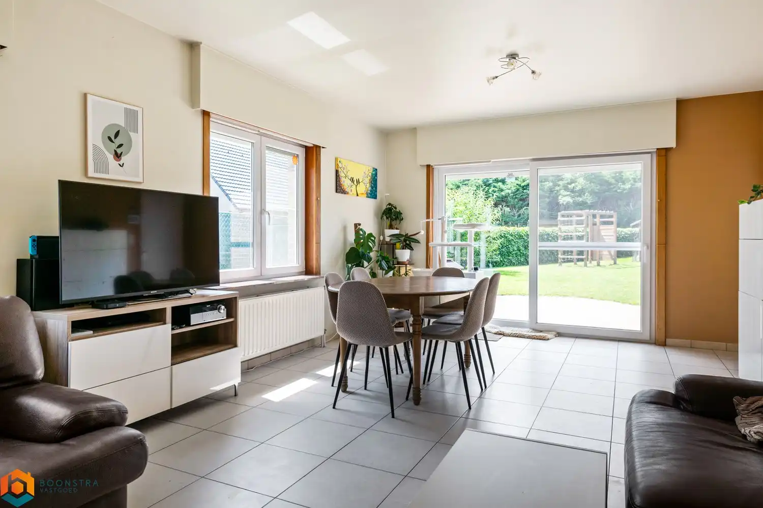 Instapklare woning met 4 slpkrs en leuke tuin te Schiplaken foto 5