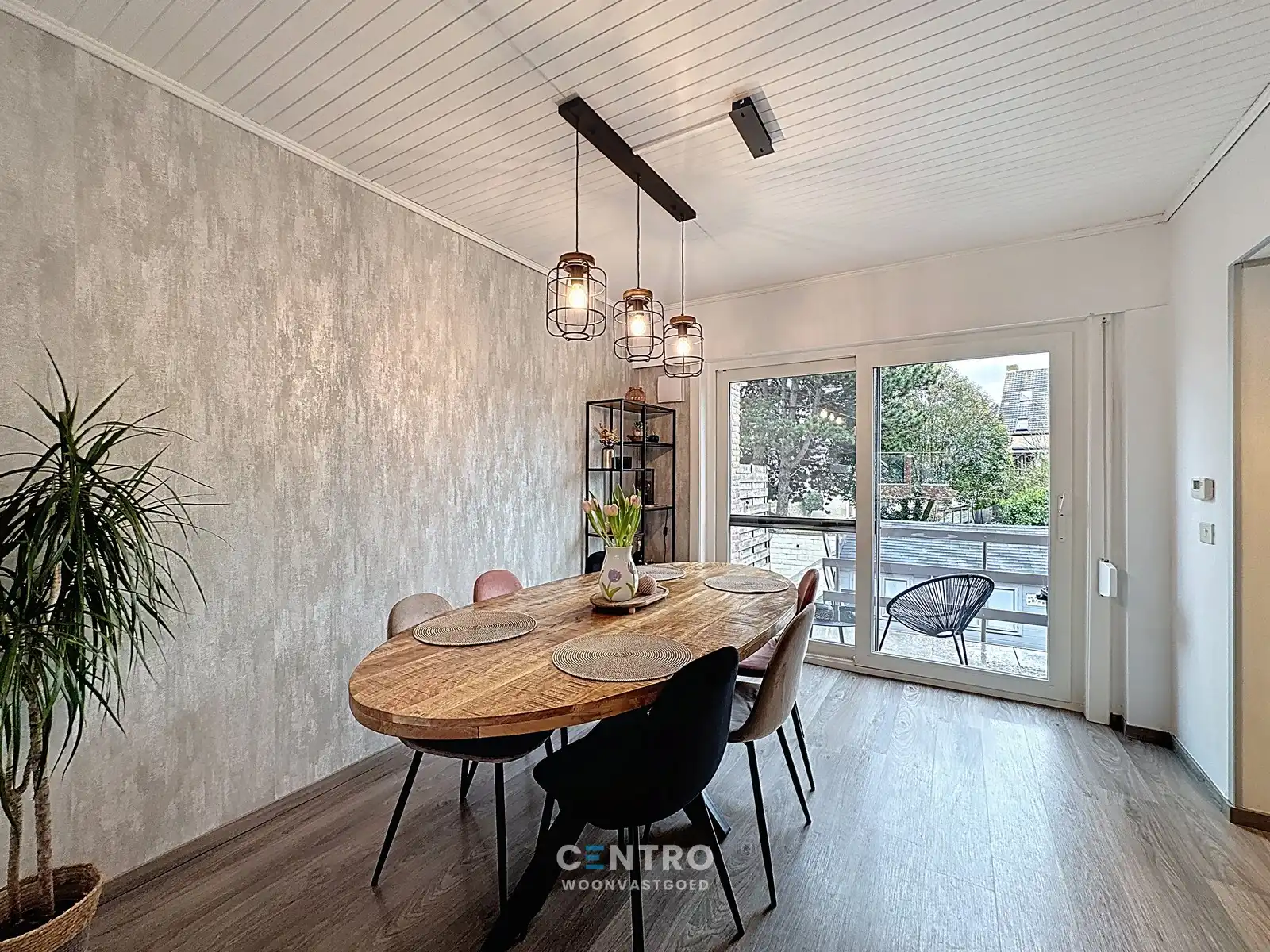 RUIME supergezellige gezinswoning met  4 slpks, garage én ZUIDger. tuin! foto 6