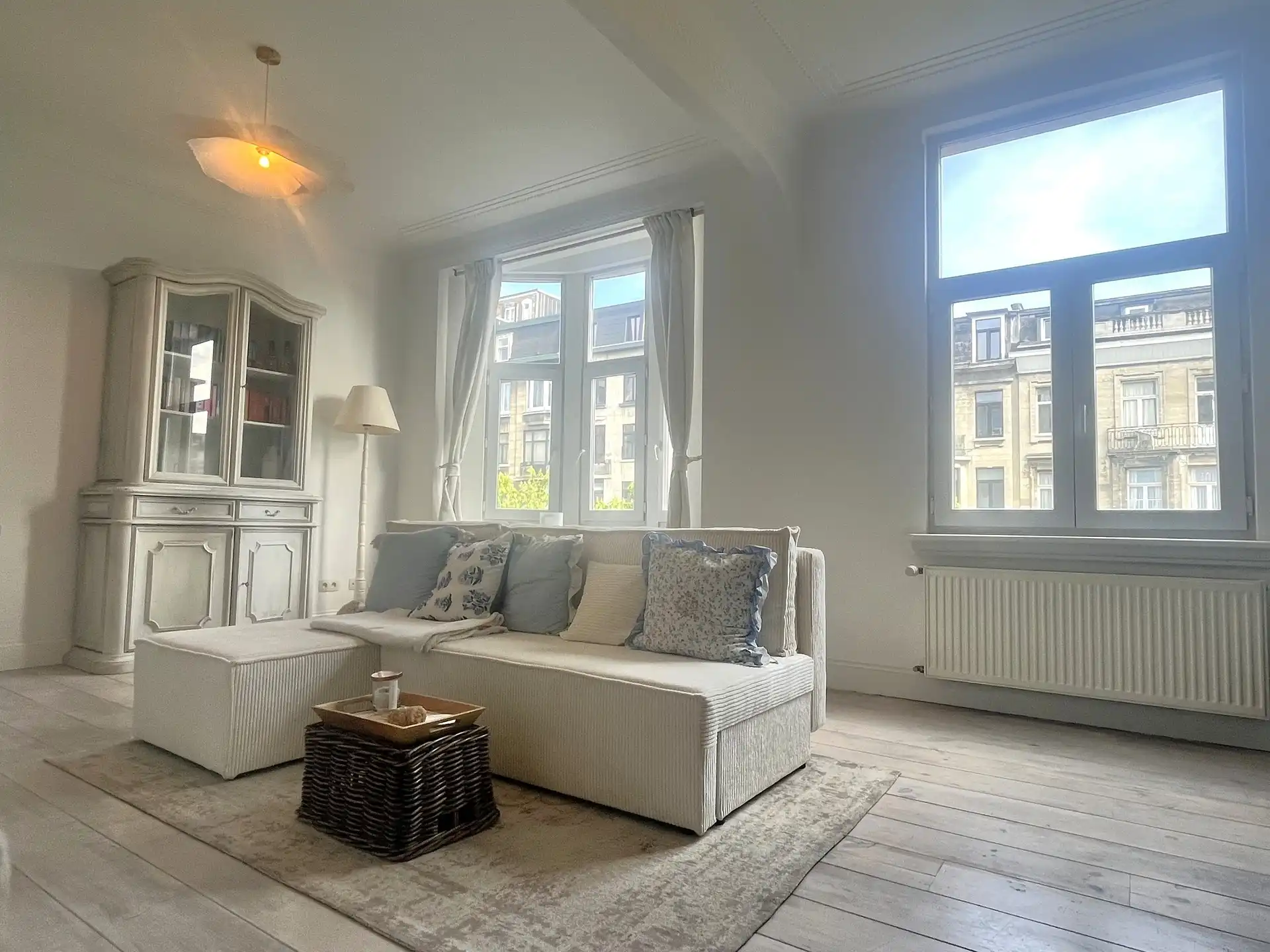 Instapklaar appartement met 1 slaapkamer en dakterras foto {{pictureIndex}}