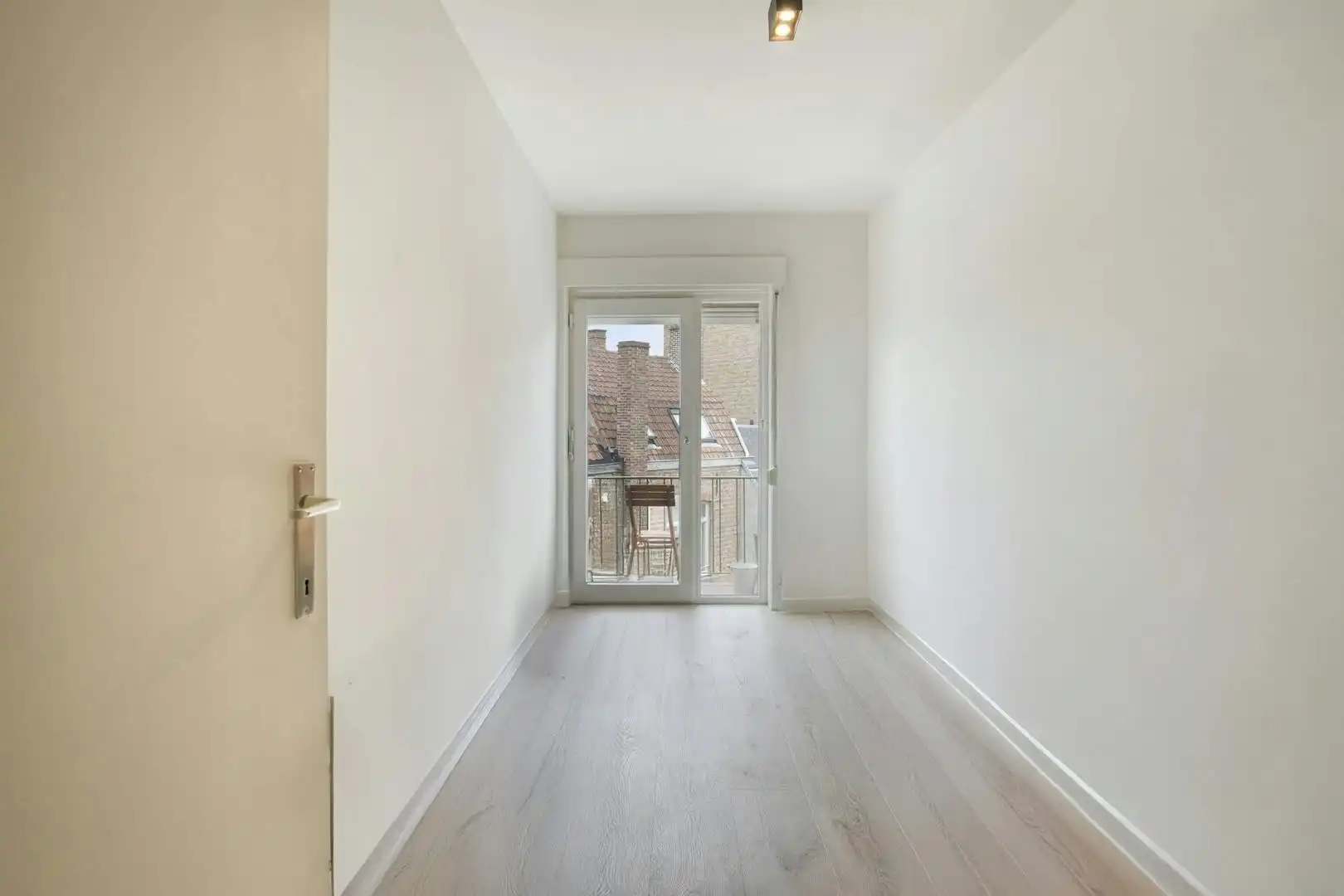 Gerenoveerd Appartement te koop in Brugge met 2 slaapkamers foto 8