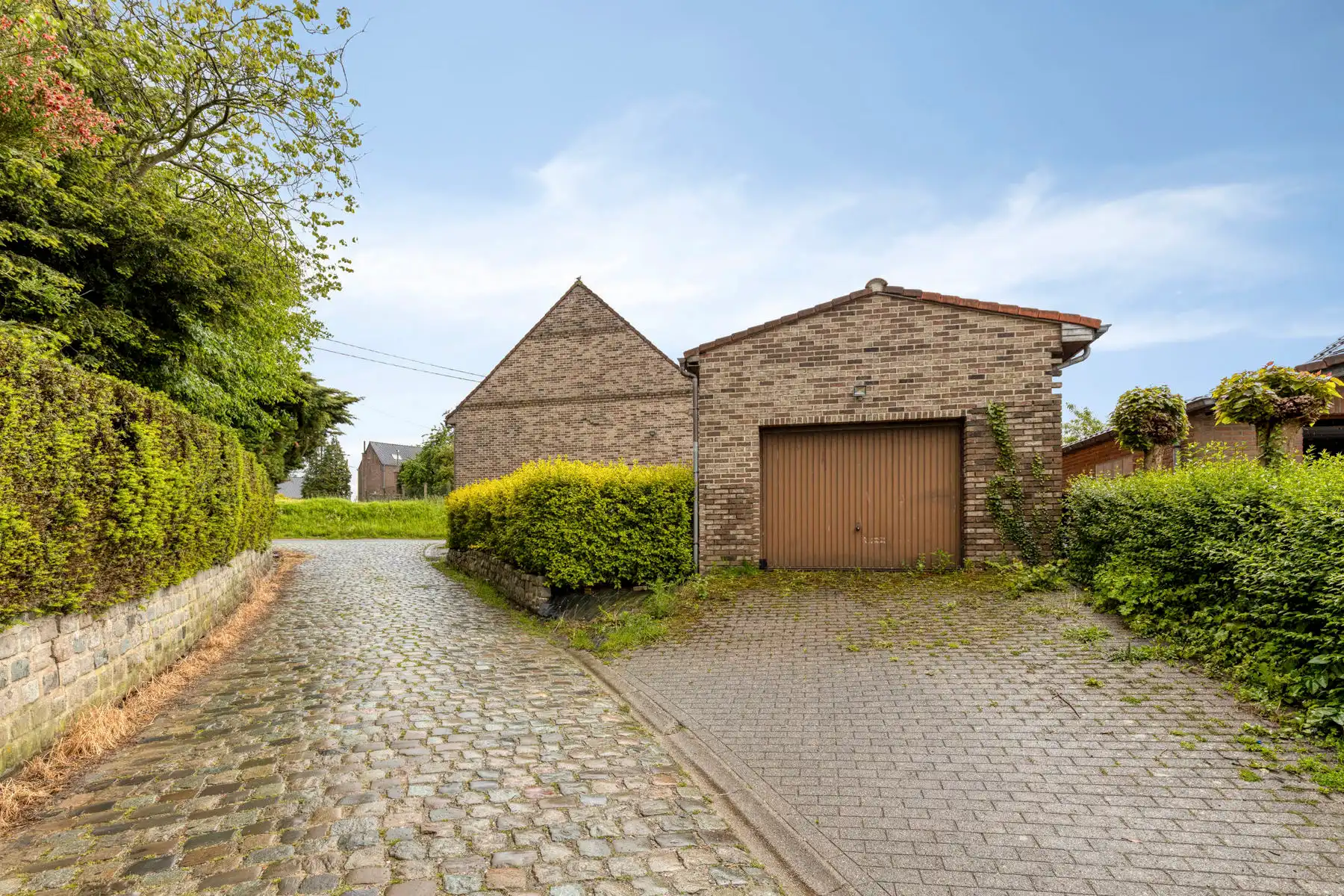 Charmante en instapklare woning gelegen in Asbeek.  foto 3