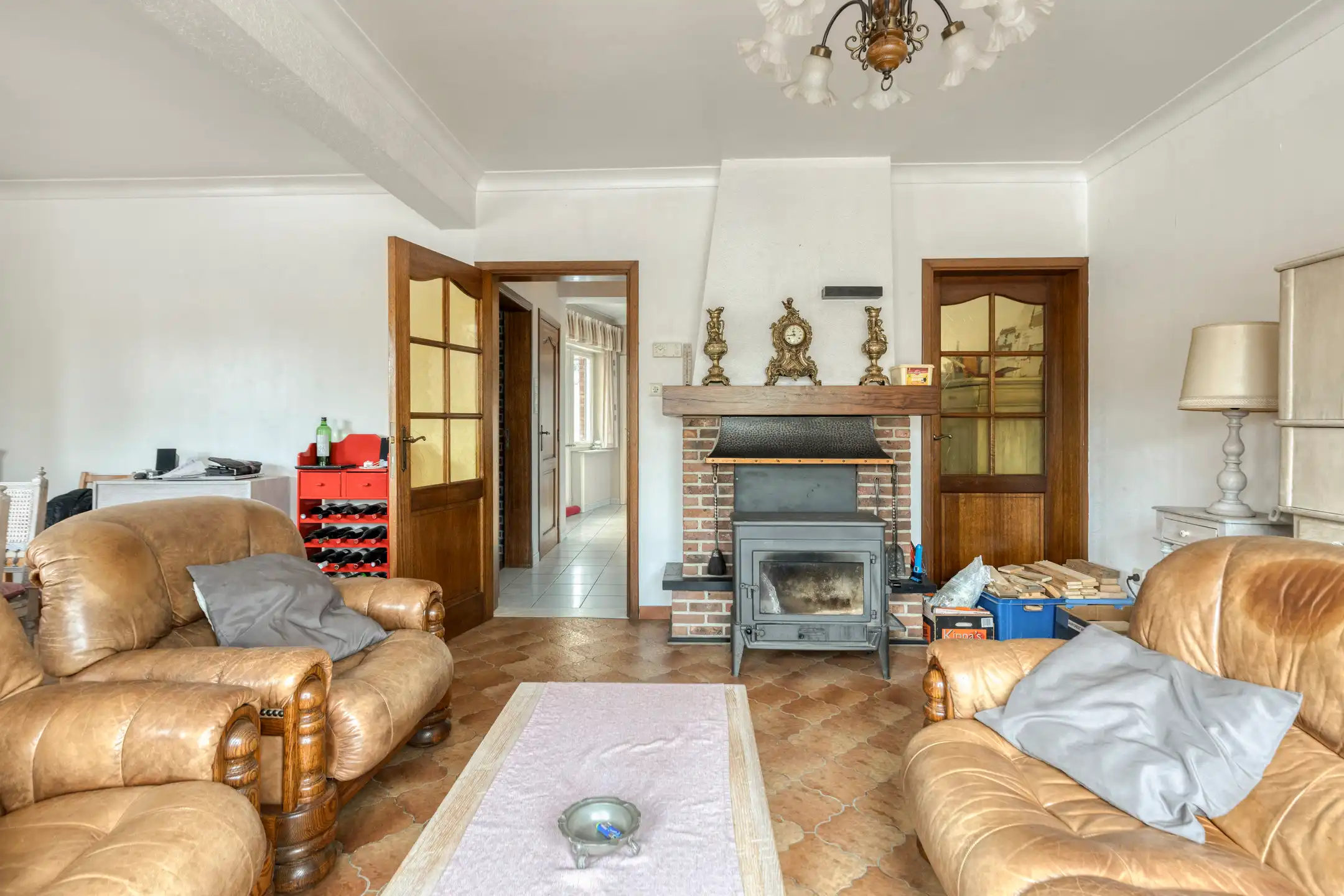 Te renoveren woning met 3 slaapkamers op 11are foto 8