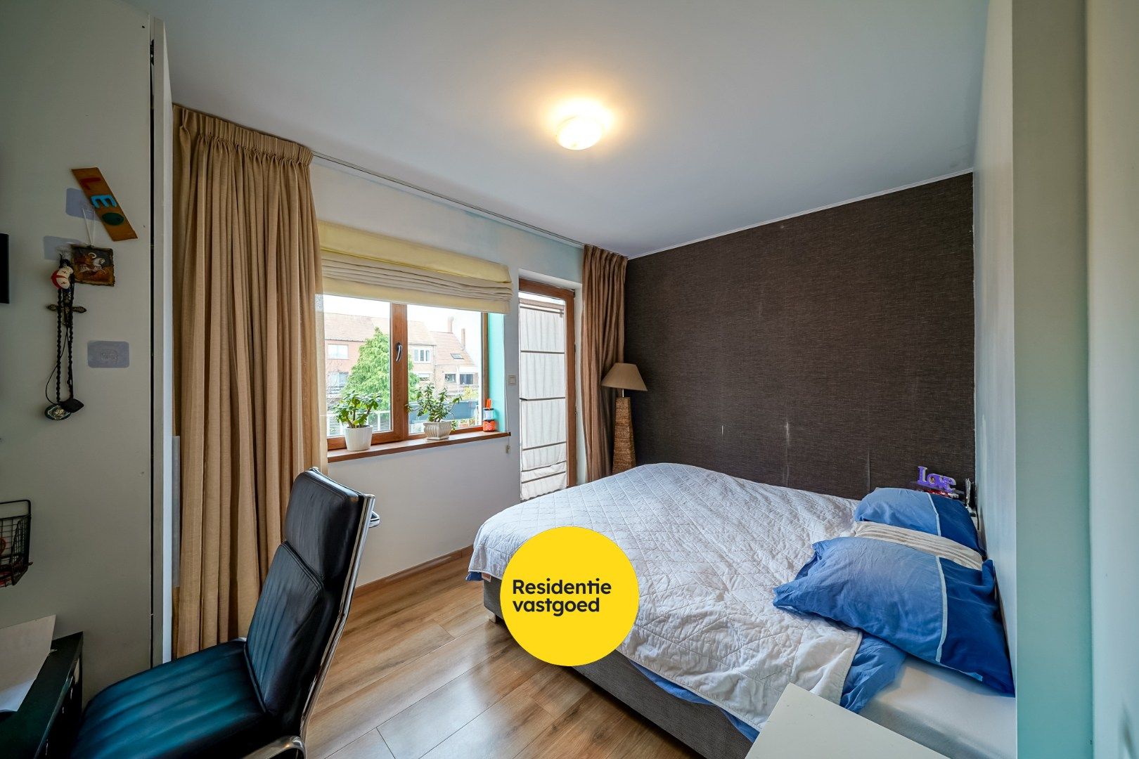 Ruime, energiezuinige gezinswoning met 6 slaapkamers en zonnige tuin in Oostende foto 12