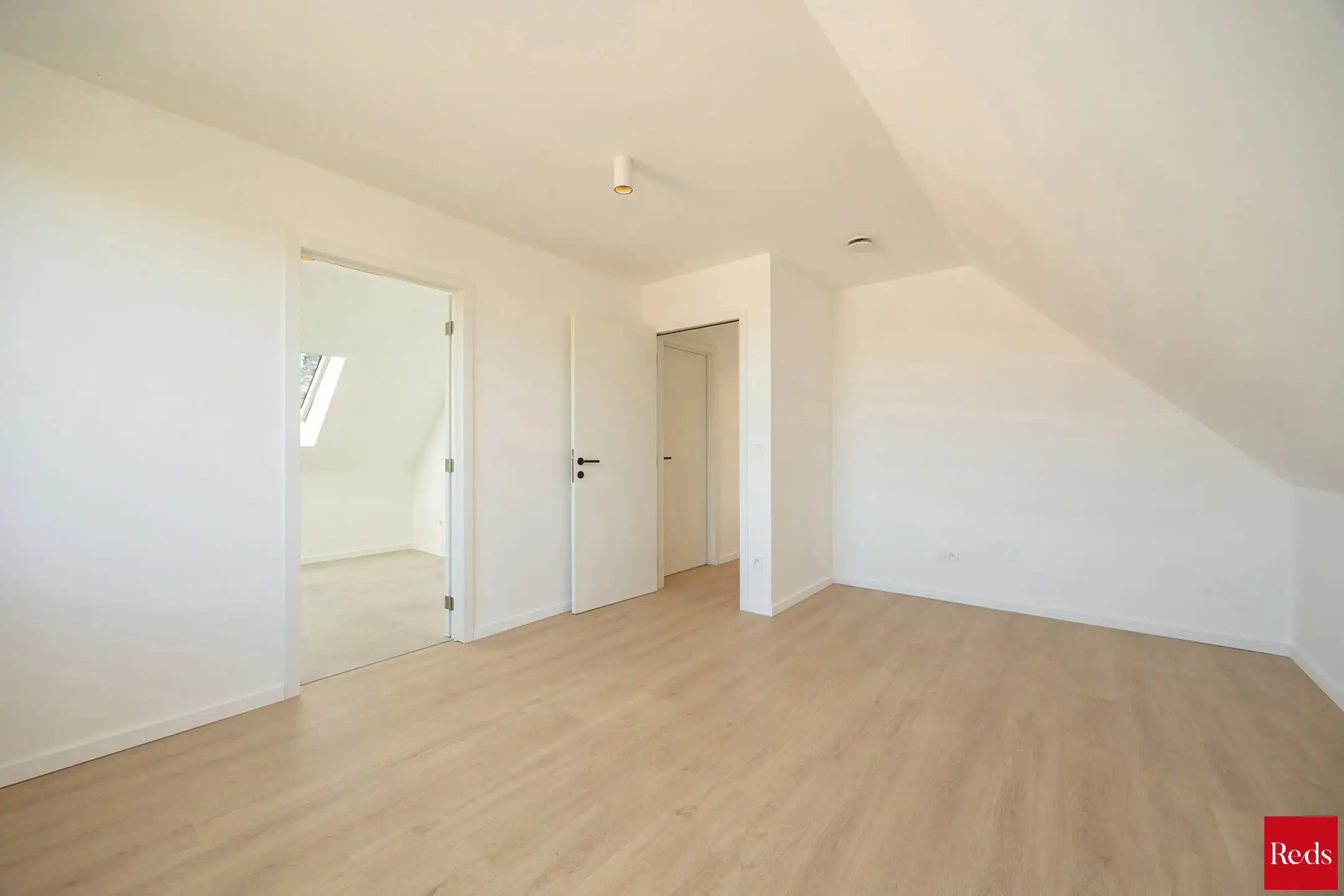 Nieuwbouwwoning onder registratierechten (2%) foto 34