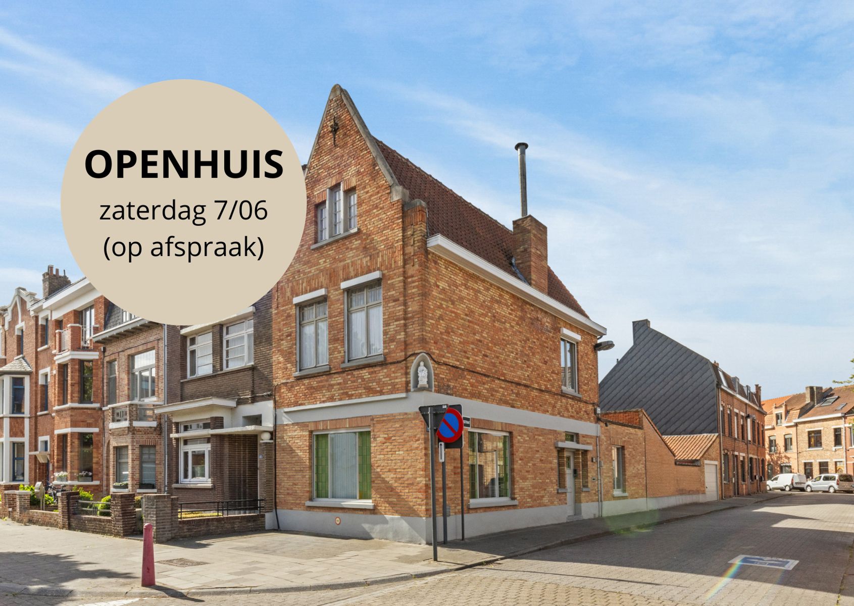 Hoofdfoto van de publicatie: Karaktervolle woning met koer en garage in hartje Assebroek!