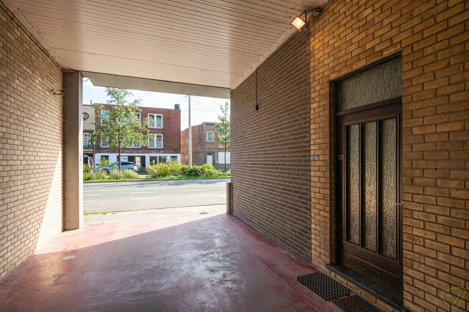 Lichtrijk appartement met twee terrassen en garage-optie in centrum Eeklo foto 19