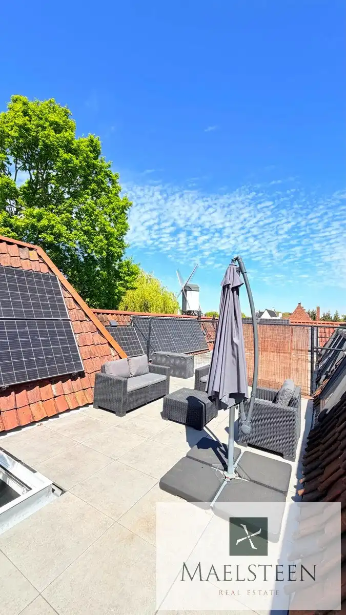Ruime woning met parking in de binnenstad van Brugge foto 28