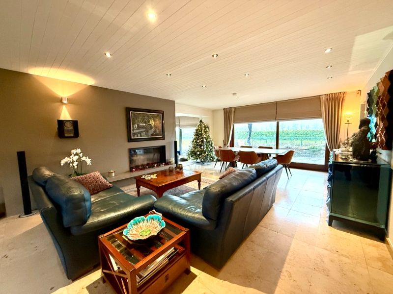 Rustig gelegen villa op circa 5000 vkm met alle comfort foto 7