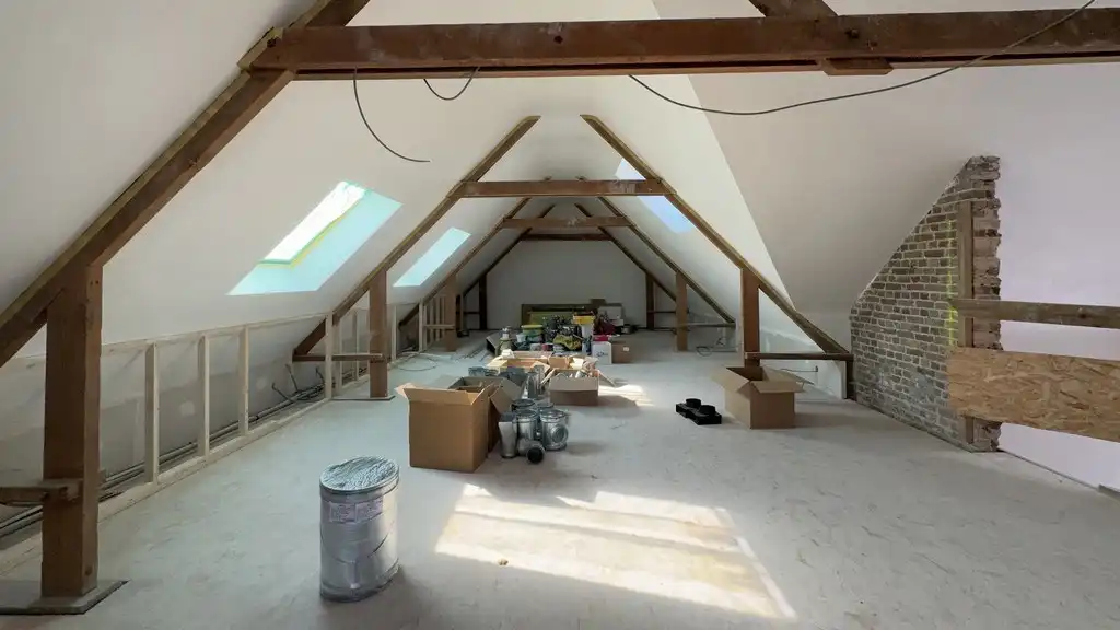 Kantoor te huur in prachtig gerenoveerde vierkantshoeve te Zwijnaarde foto 5