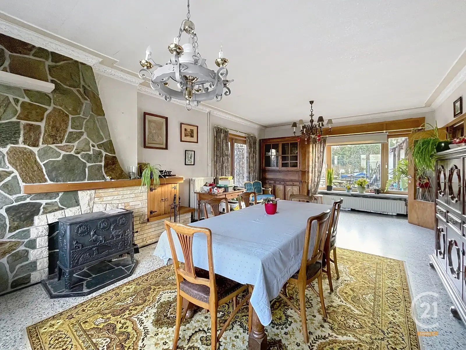 Rustig gelegen, degelijk, op te frissen huis met potentieel  foto 4