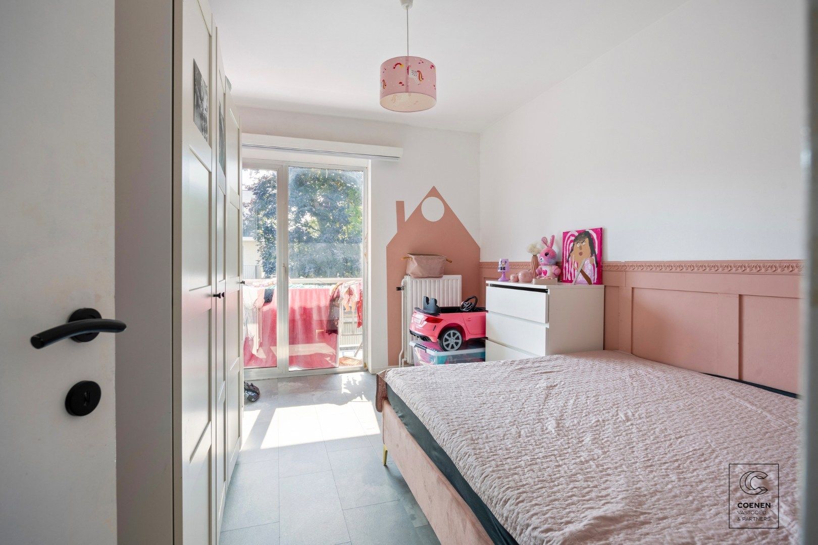 Instapklaar appartement van 100 m² en twee slaapkamers te Borsbeek! foto 12