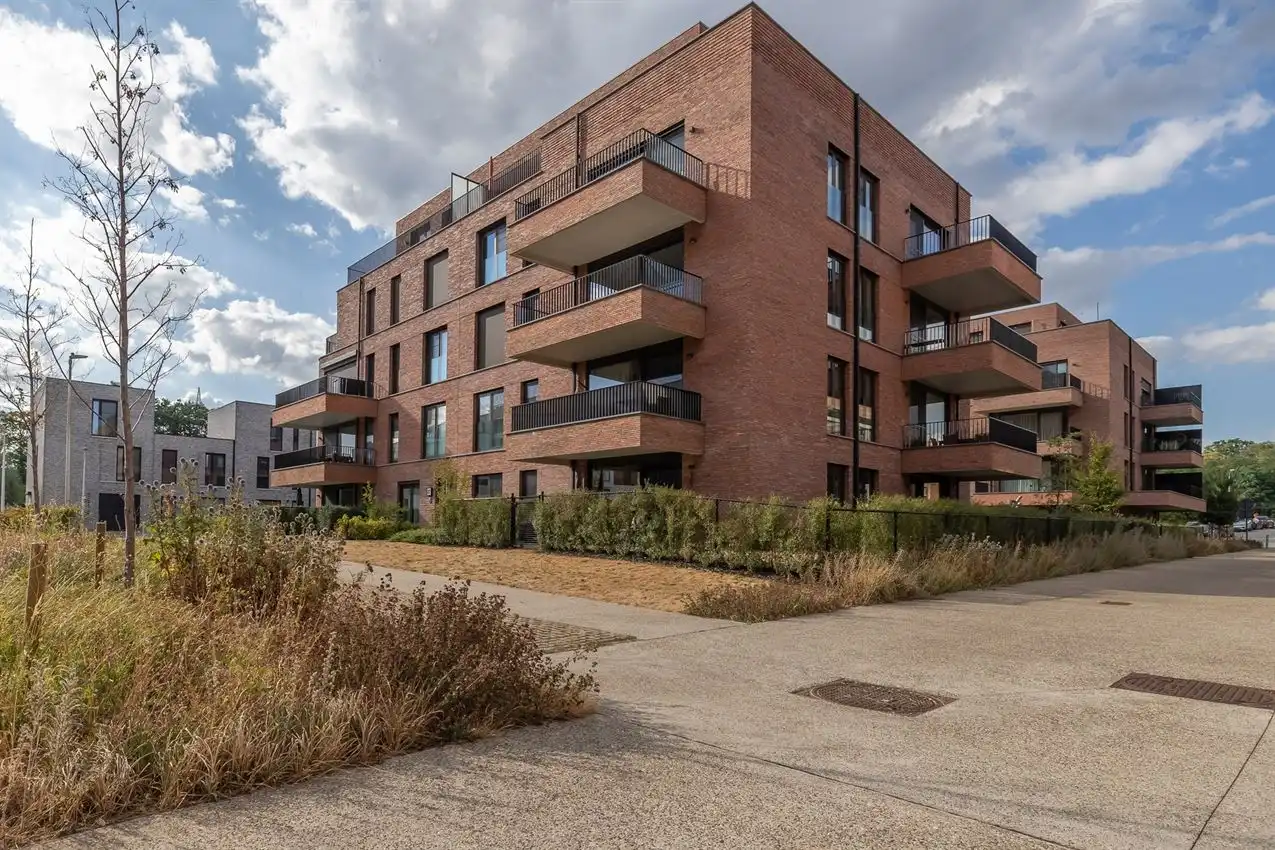 Lichtrijke penthouse met 2 slpk, terras en autostaanplaats foto 33