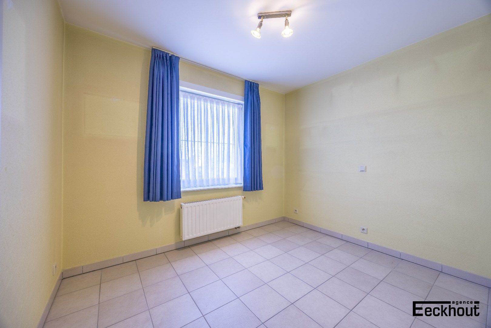 Hoekappartement met terras in kleine residentie te Bredene. foto 10