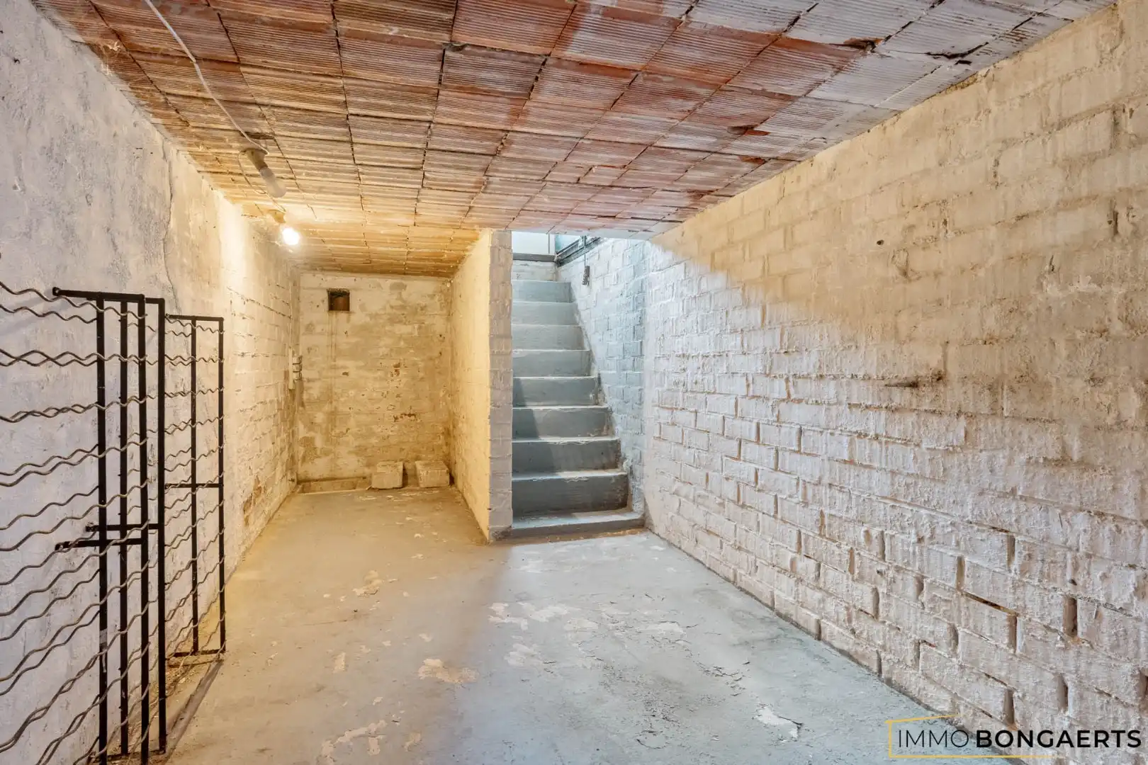 Gelijkvloerse woning met polyvalent bijgebouw foto 22