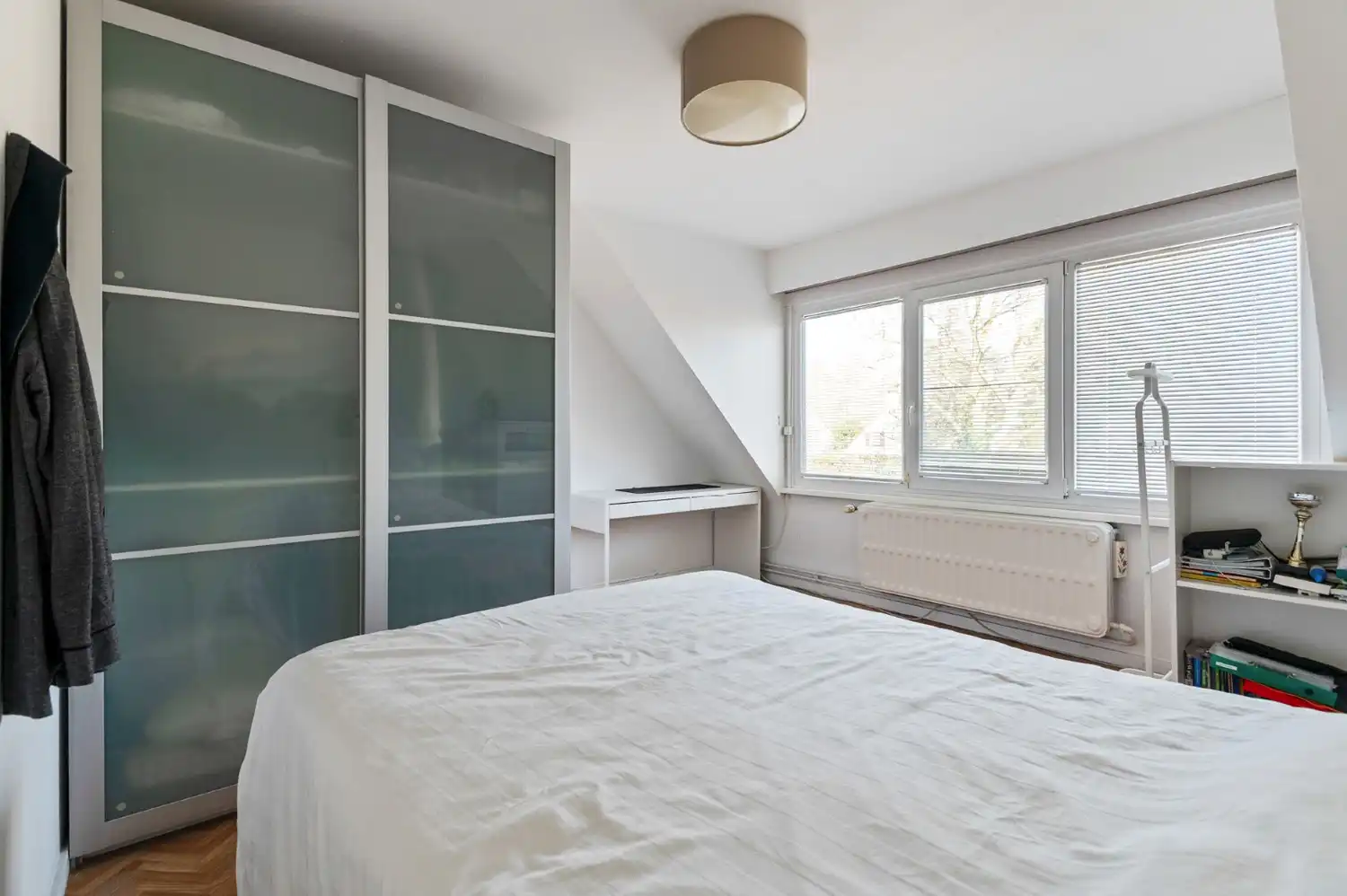 ENERGIEZUINIGE WONING MET 4 SLAAPKAMERS, GARAGE EN TUIN! foto 14