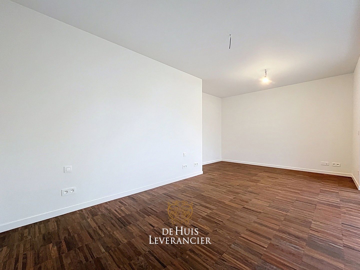Vernieuwbouwde BEN Loft-villa te huur in Kontich foto 31