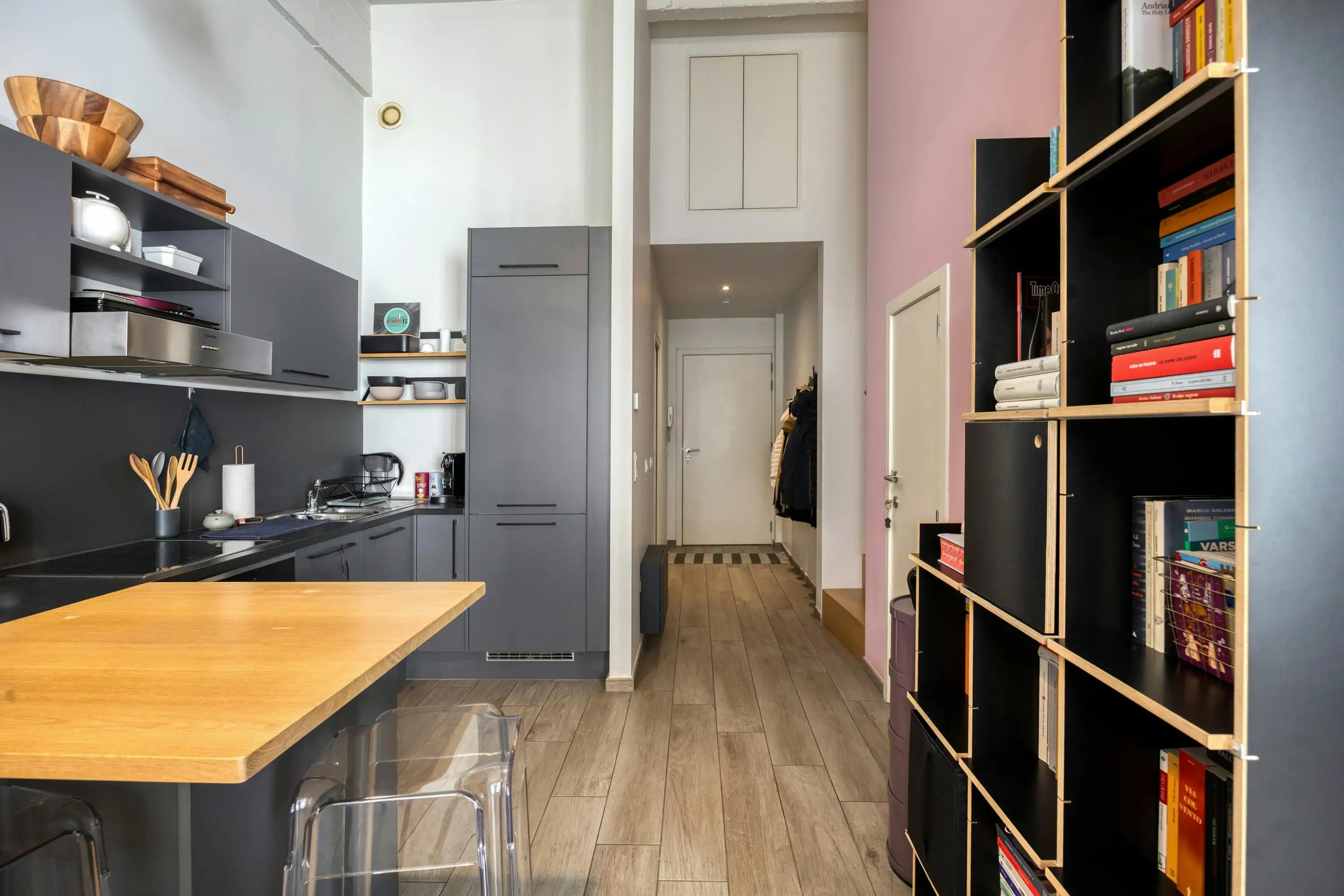 Prachtig 1-kamerappartement aan Sint-Katelijne te koop foto 10