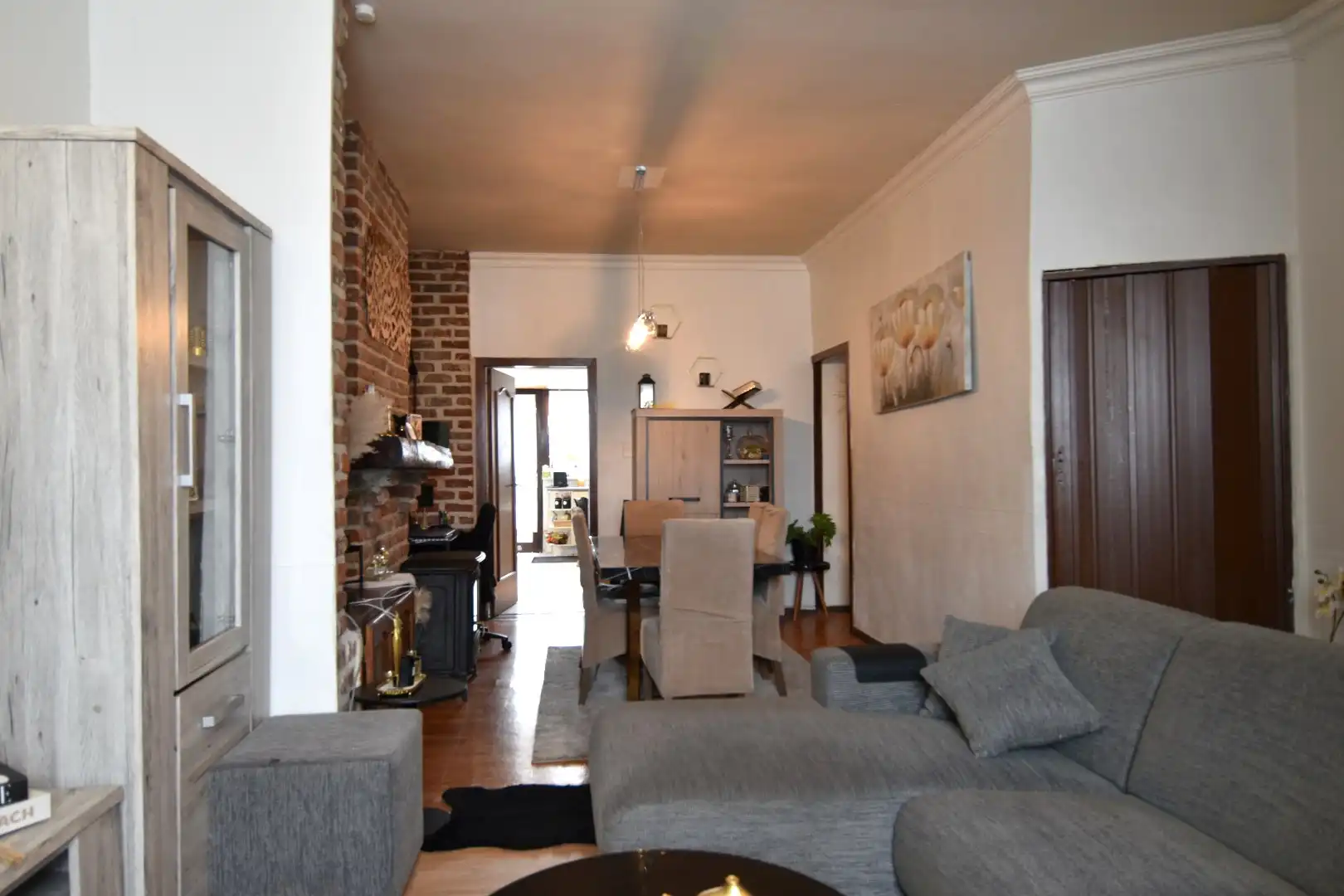 Te renoveren woning met 2 slaapkamers (4 mogelijk!) en tuin te Marke foto 4