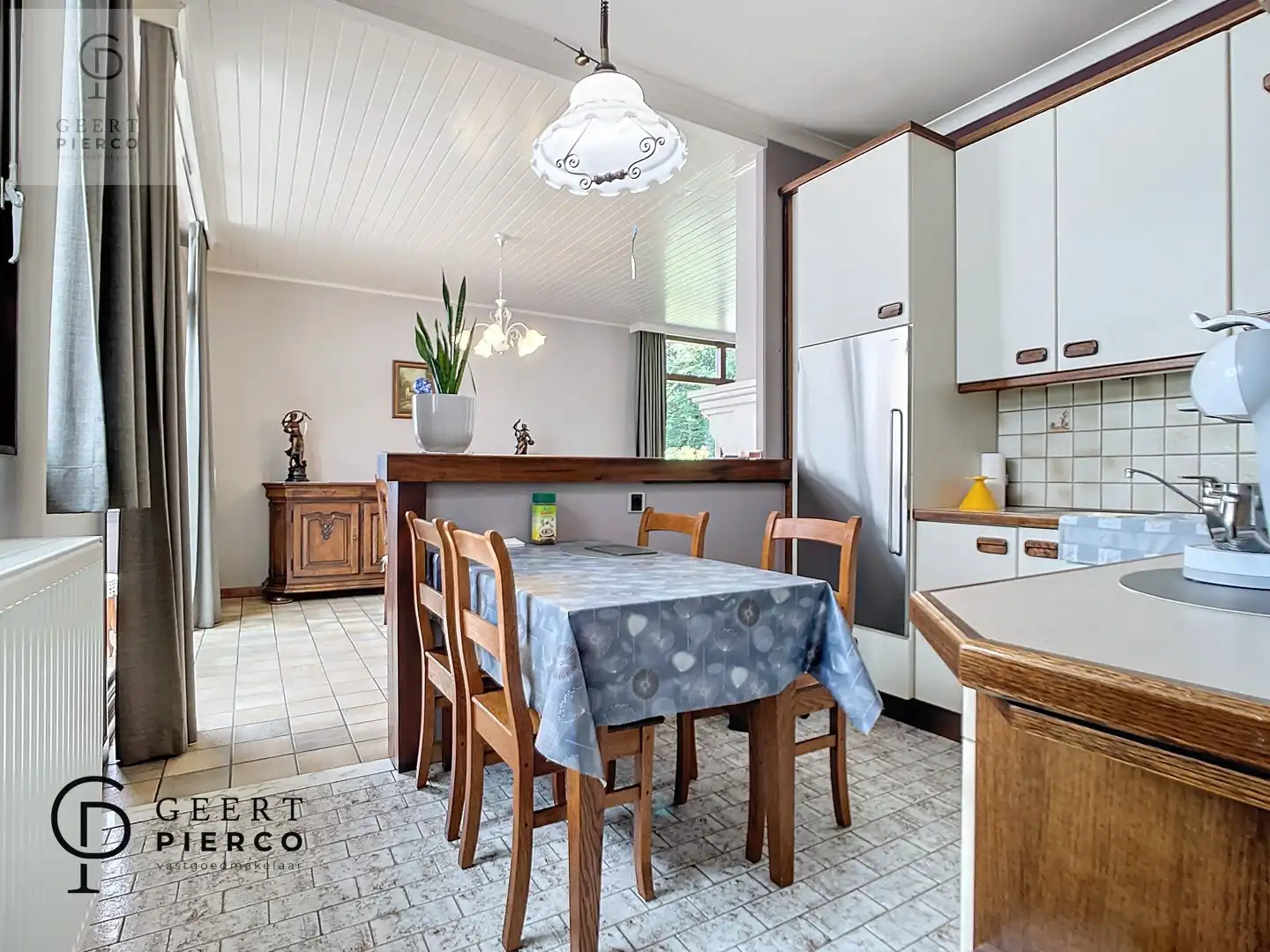 leuke bungalow met 3 slaapkamers in hartje Landen foto 14