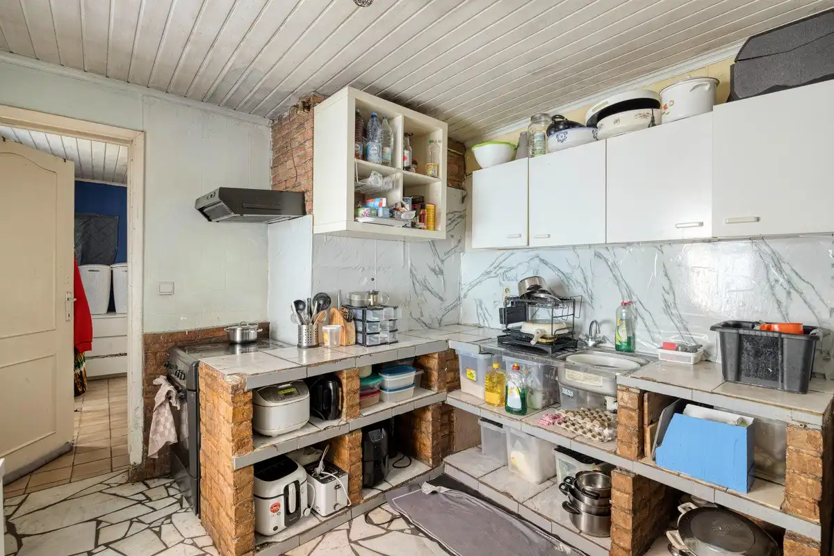 Rustig gelegen renovatiewoning met 3 slaapkamers foto 5
