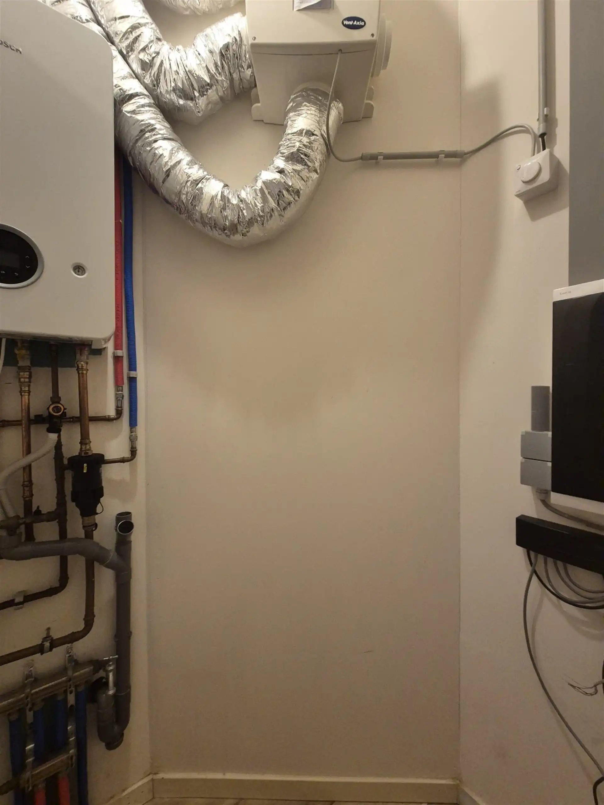 Verrassend ruim gelegen appartment met zicht op het water.  foto 28