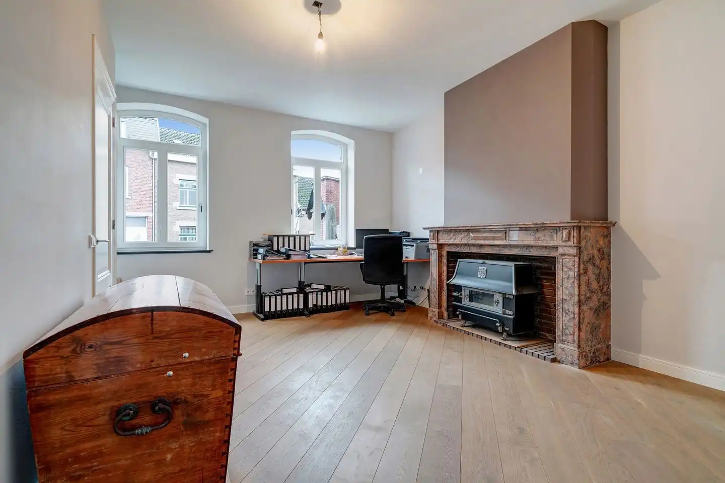 Prachtig authentiek herenhuis met ruime loods en garage in de Voerstreek! foto 13