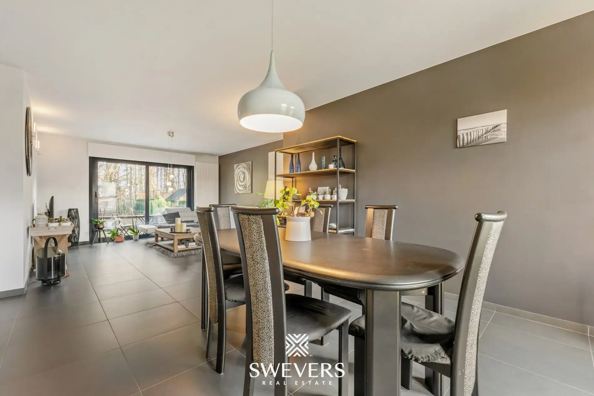  Instapklare woning met goede bereikbaarheid op 10 are 43 ca in Paal foto 9