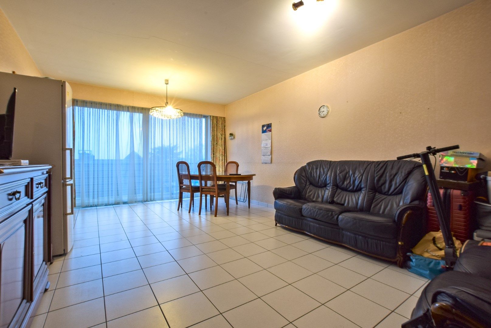 Instapklaar 2-slaapkamer appartement in centrum Diksmuide! foto 4