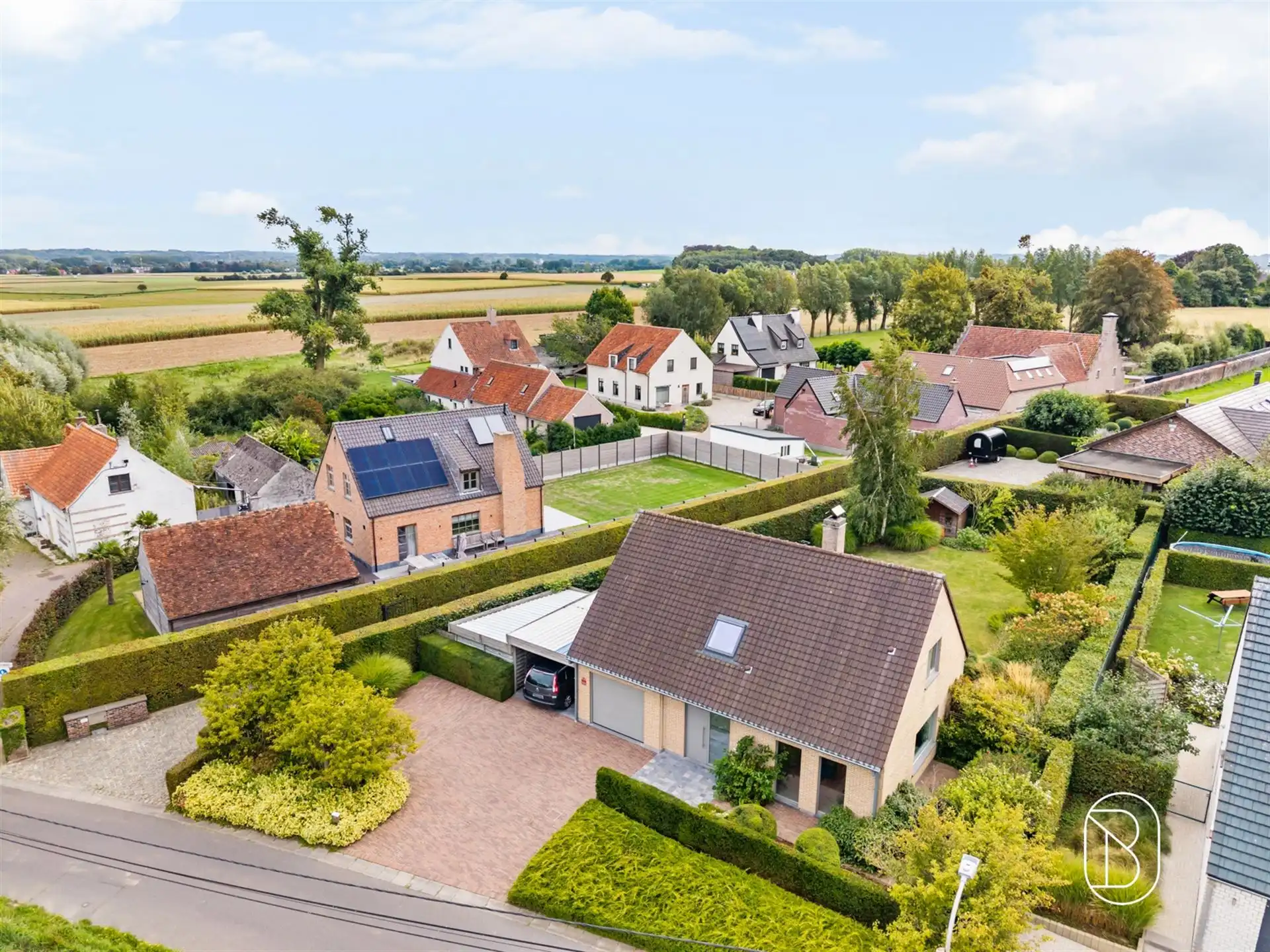 Leuke energiezuinig woning met mooie tuin!  foto 14