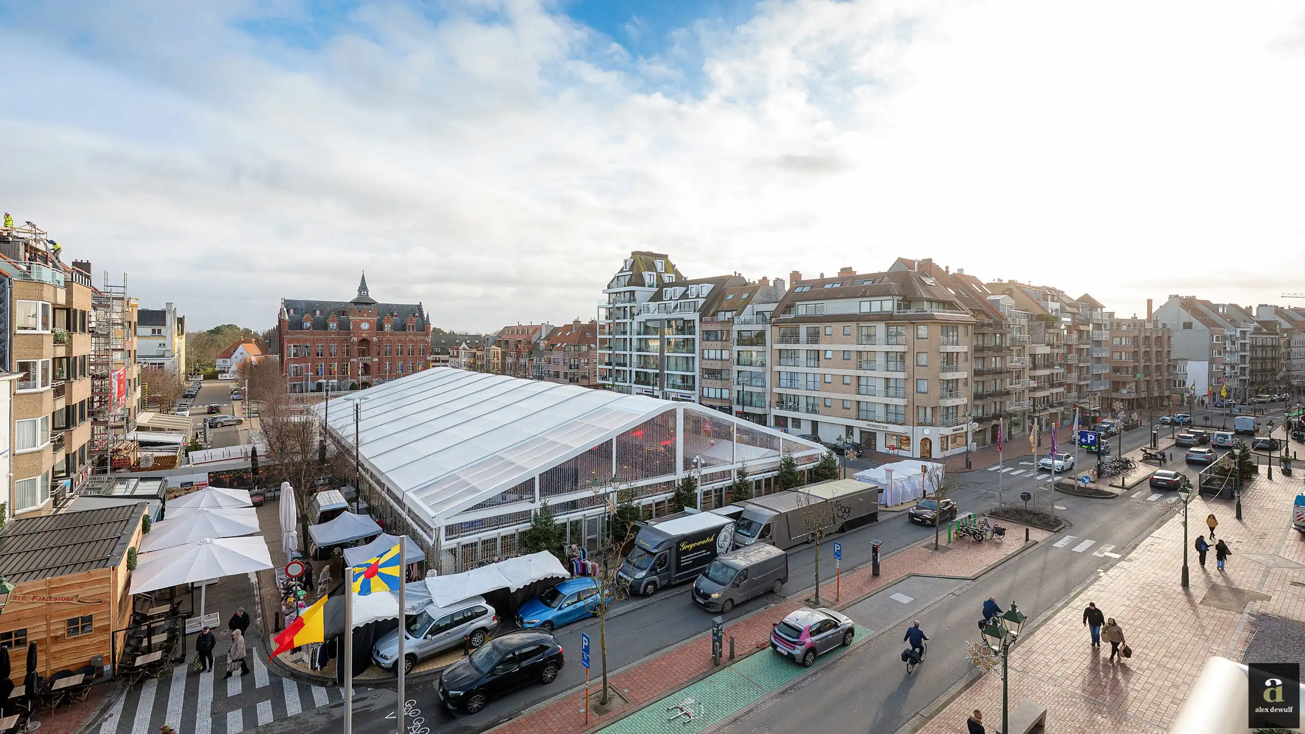 Appartement in het hart van Knokke, op wandelafstand van de zee en het strand. foto 6