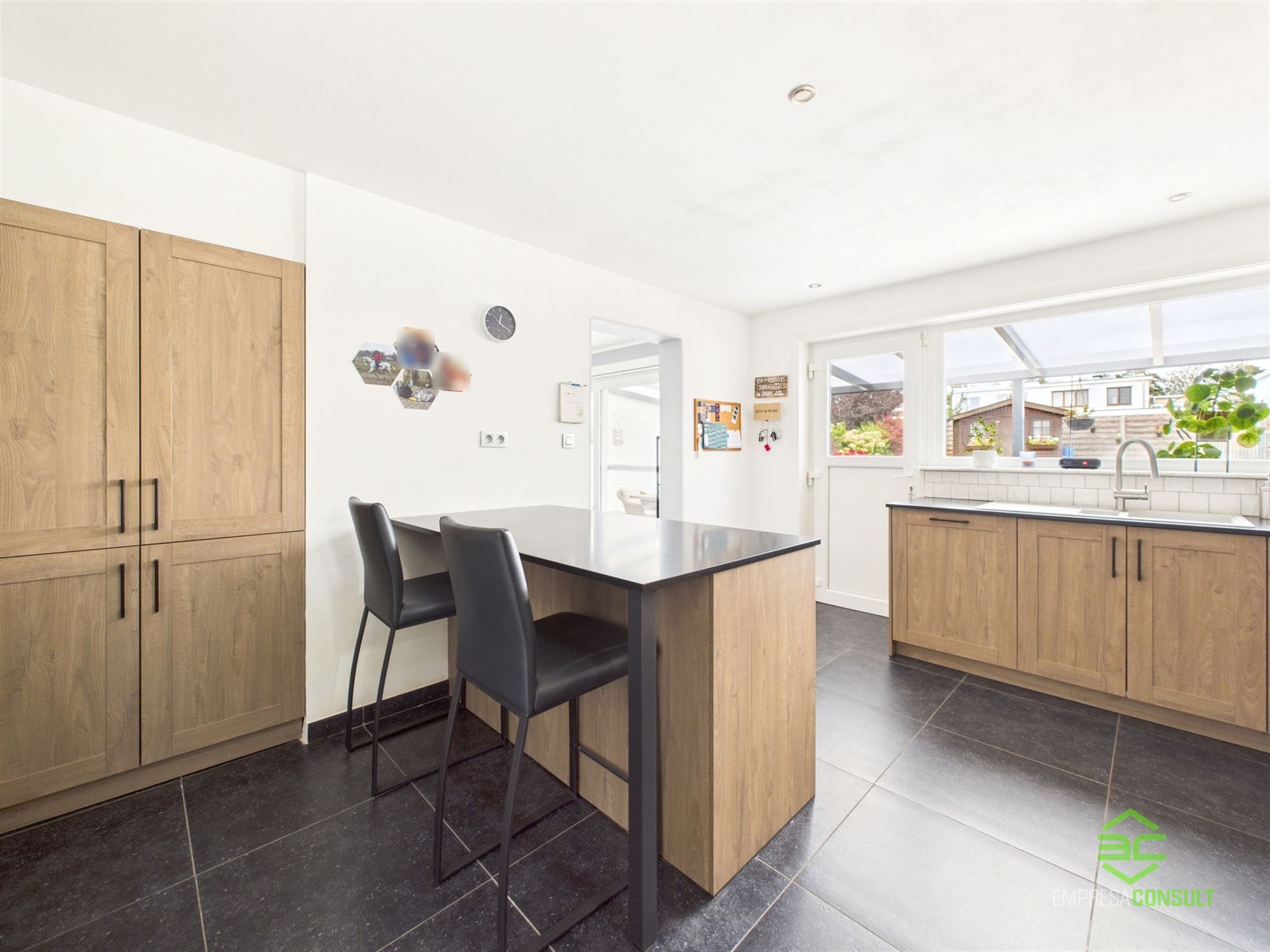 Instapklare woning met 3 slpk op een topligging! foto 12